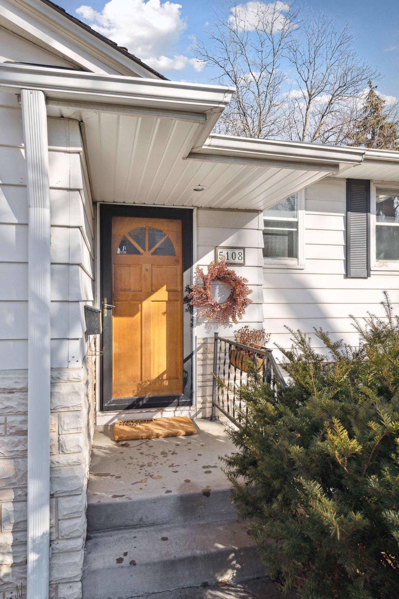 5108 W 49th Street