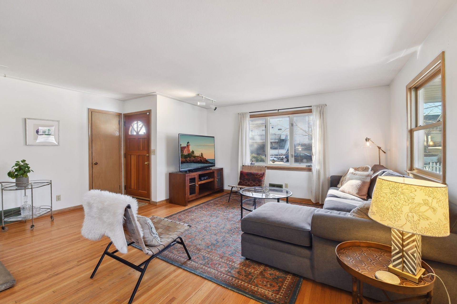 5108 W 49th Street