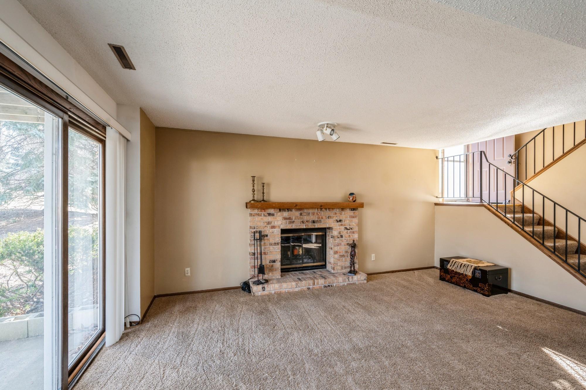 5389 Beachside Drive