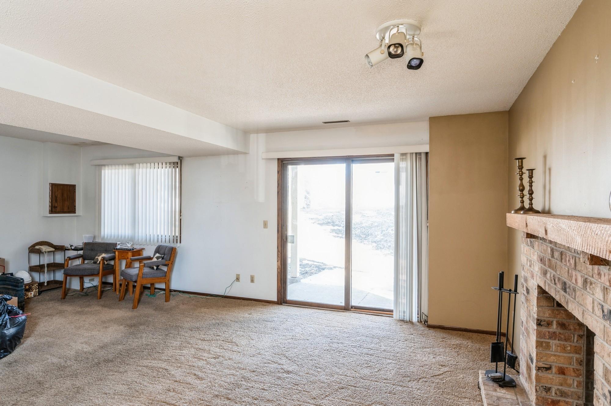 5389 Beachside Drive