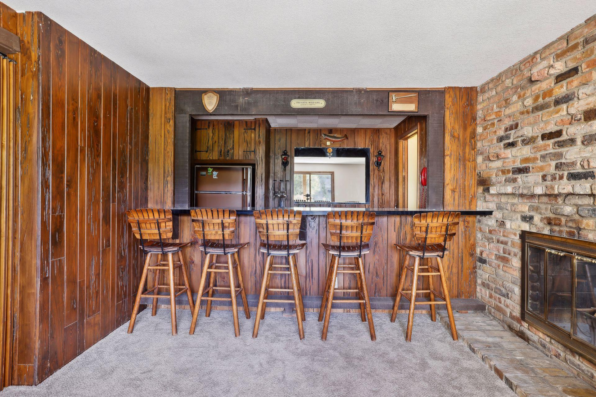 5415/5435 County Road 151