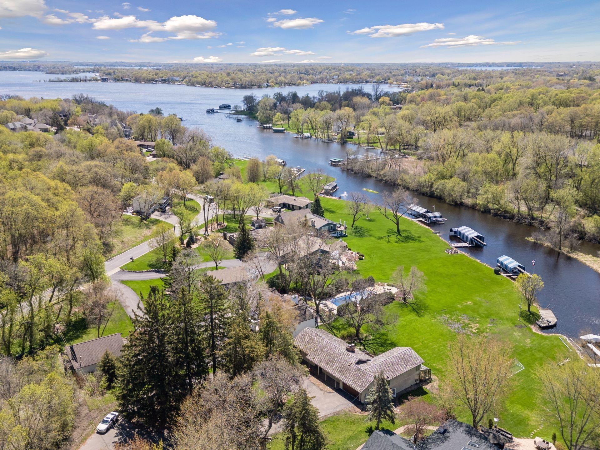 5415/5435 County Road 151