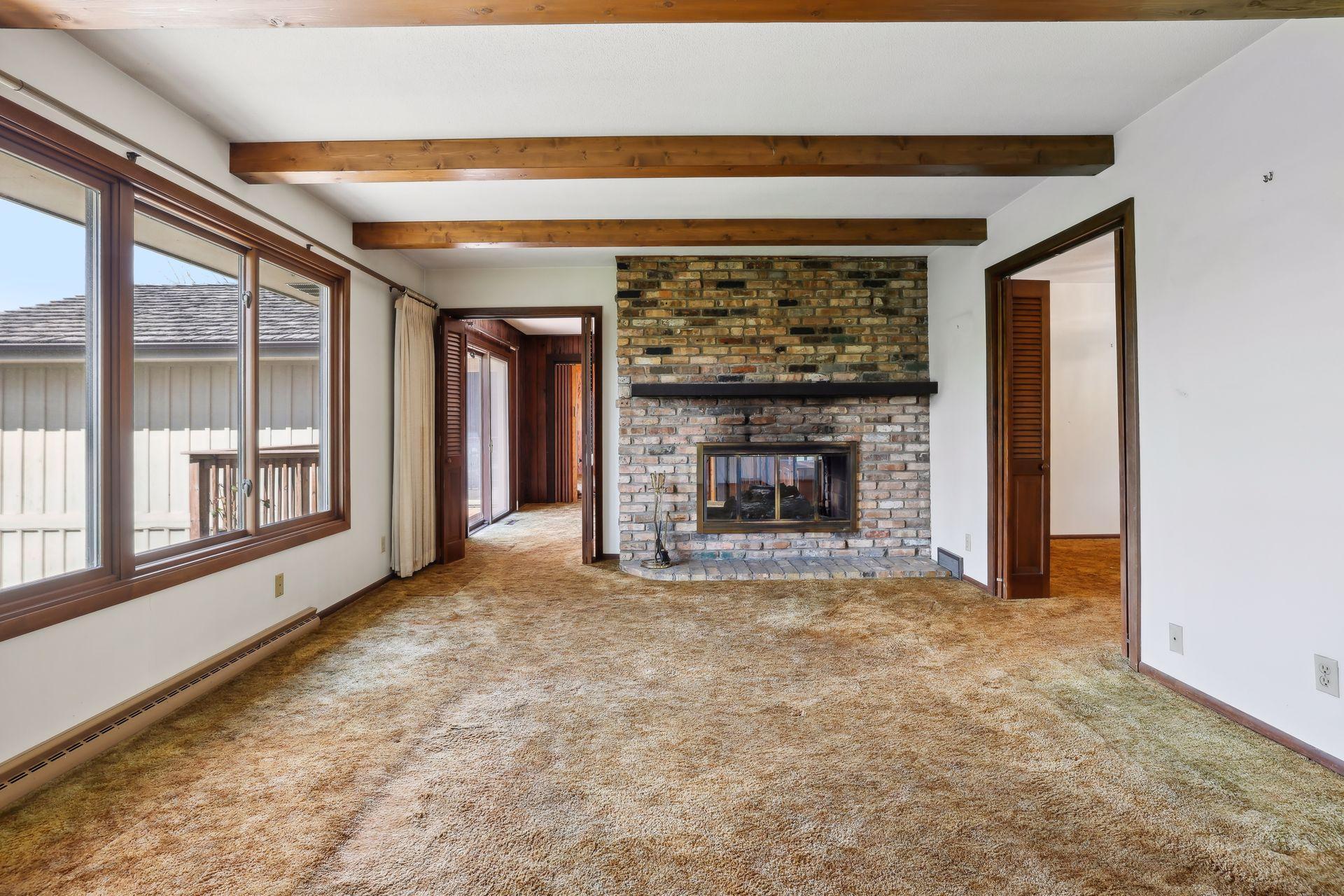 5415/5435 County Road 151