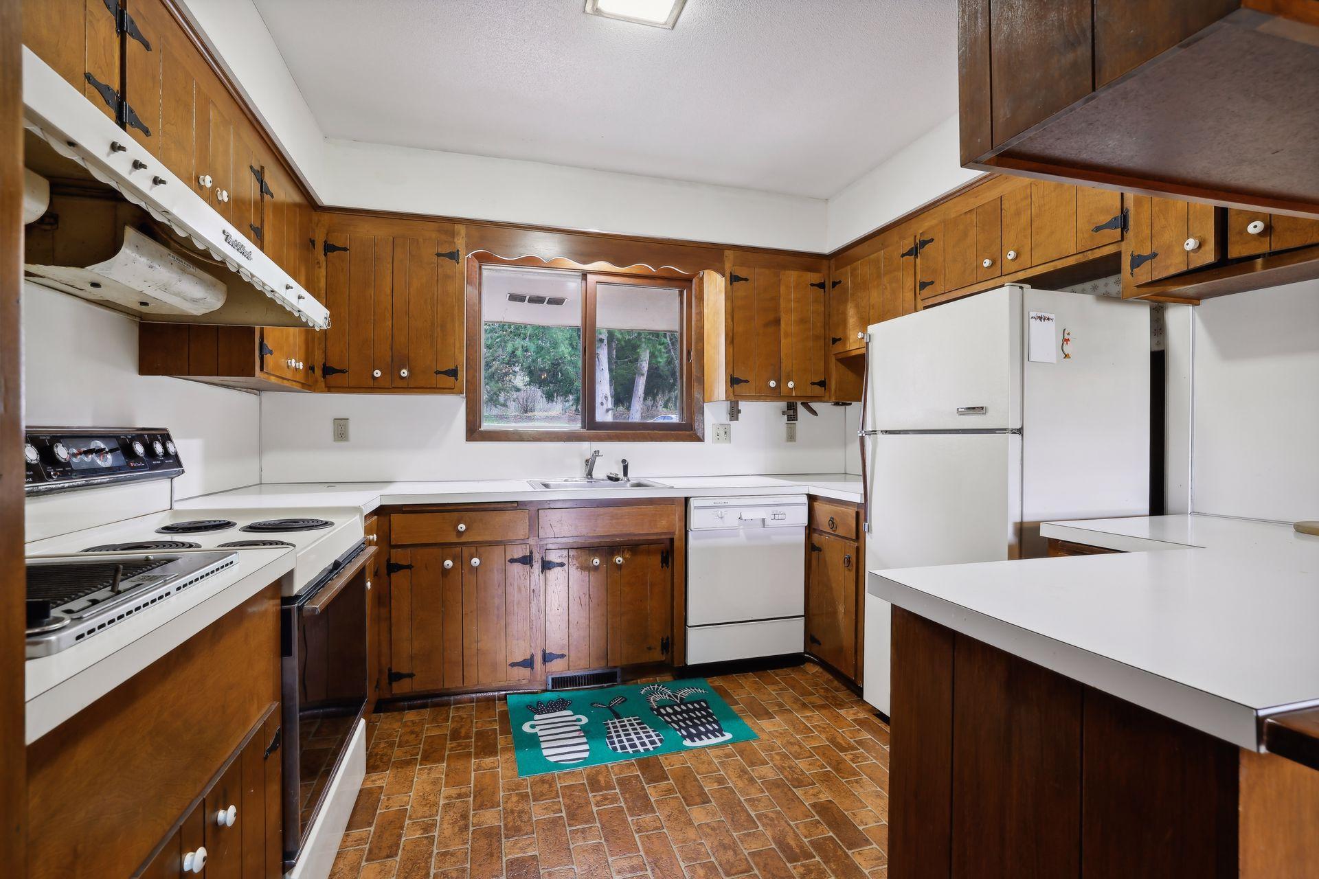 5415/5435 County Road 151