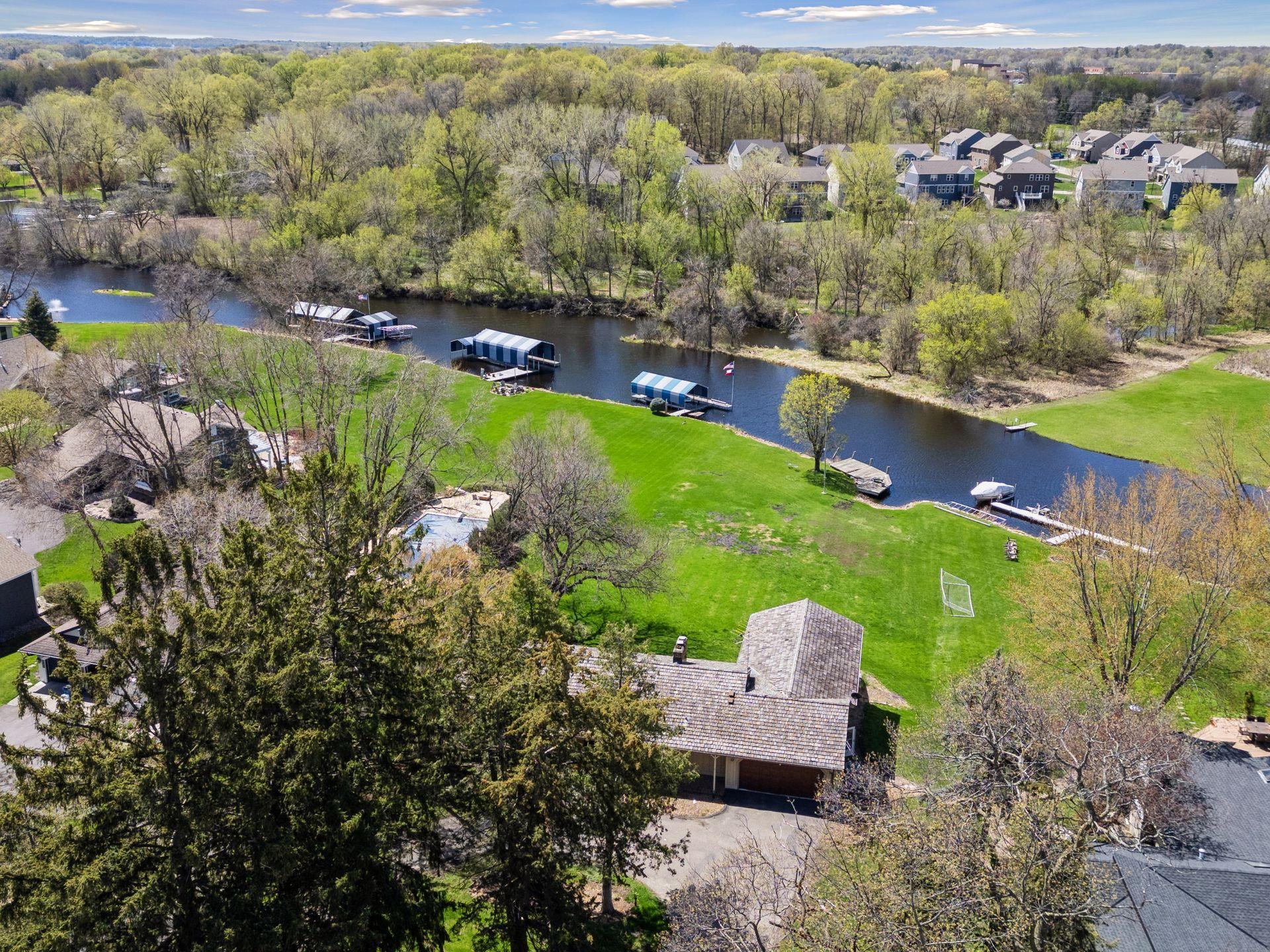 5415/5435 County Road 151