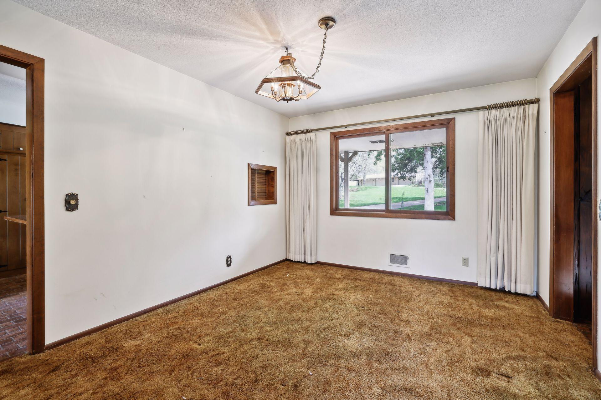 5415/5435 County Road 151