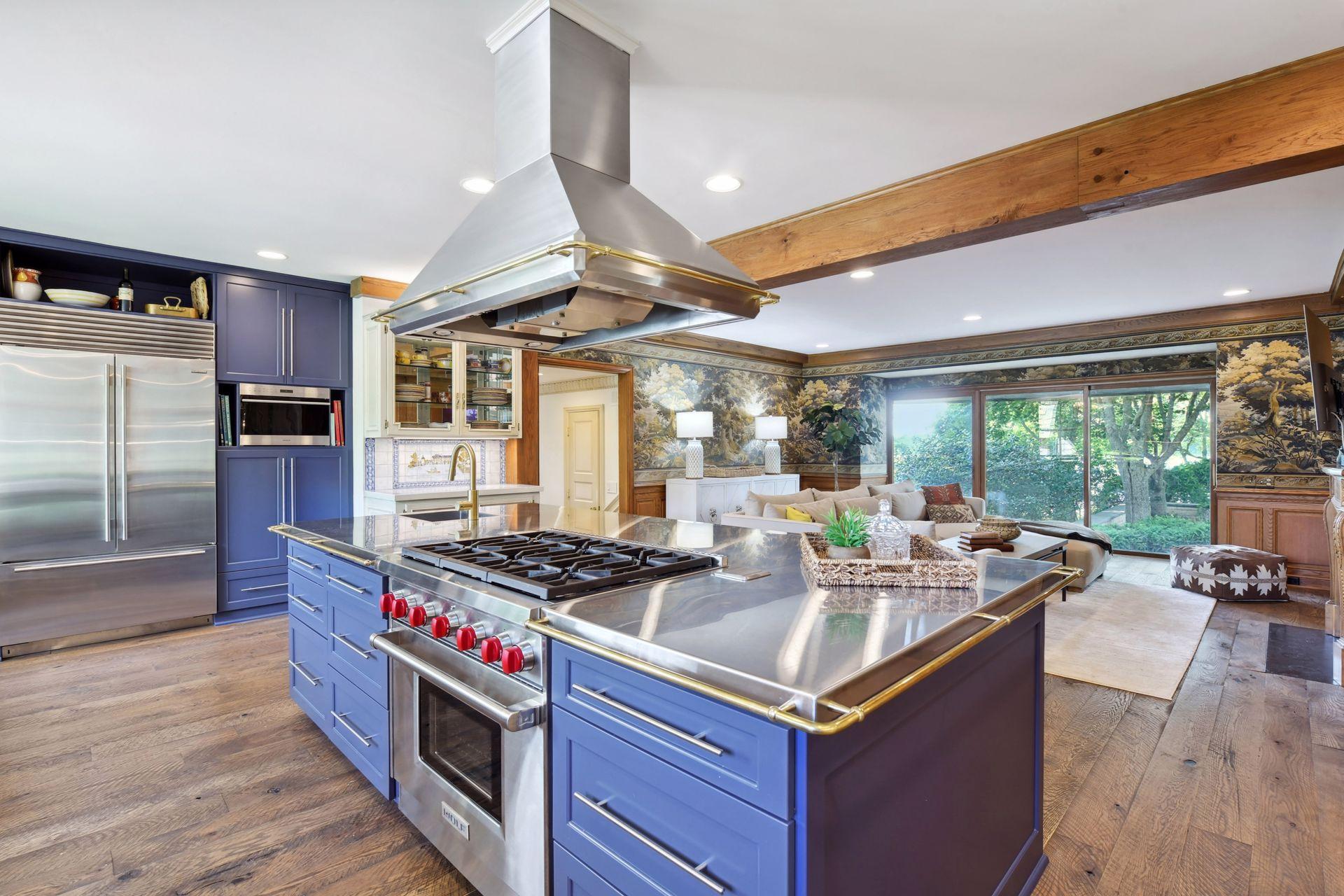 1482 Hunter Drive