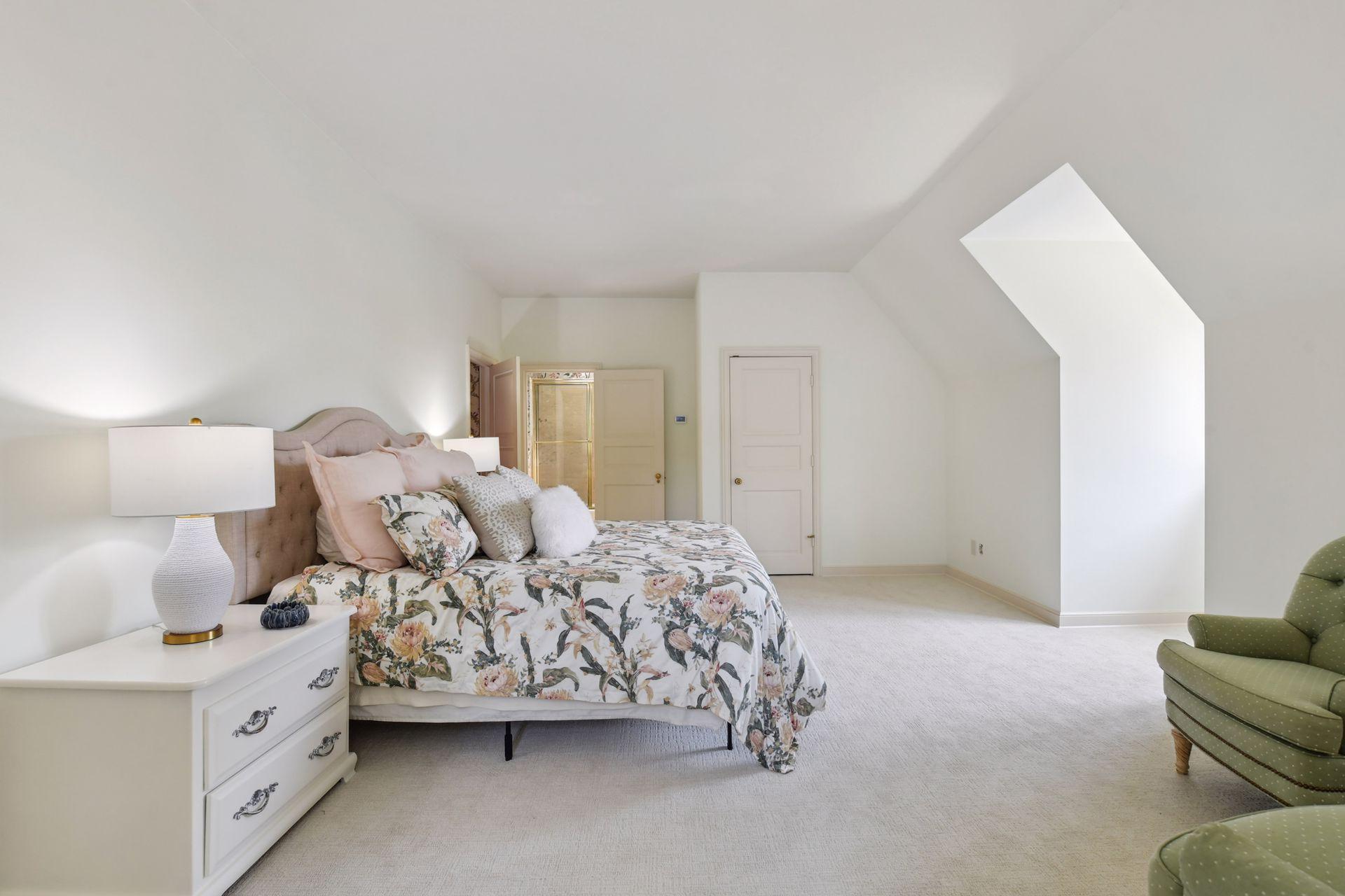 1482 Hunter Drive