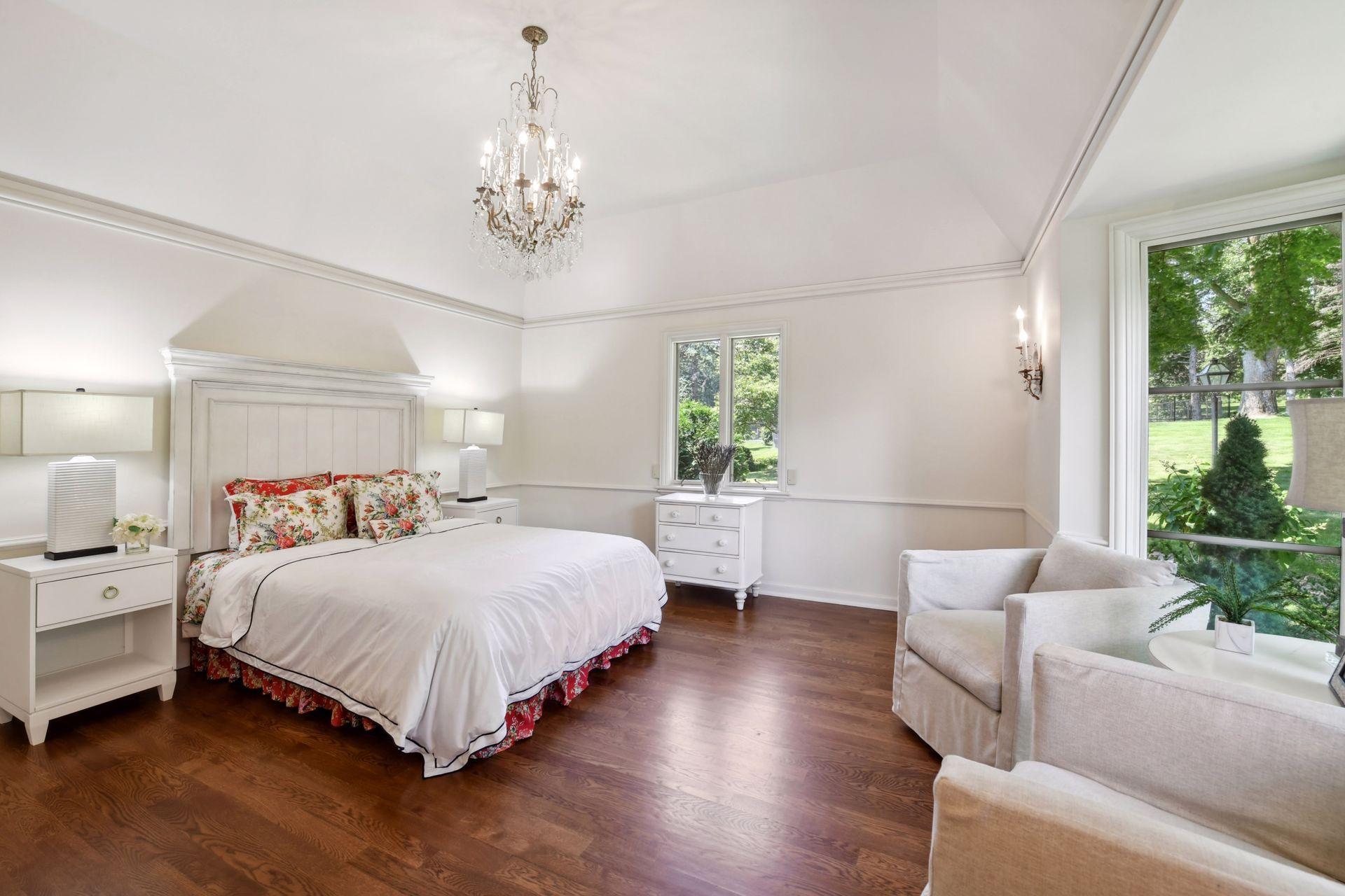 1482 Hunter Drive