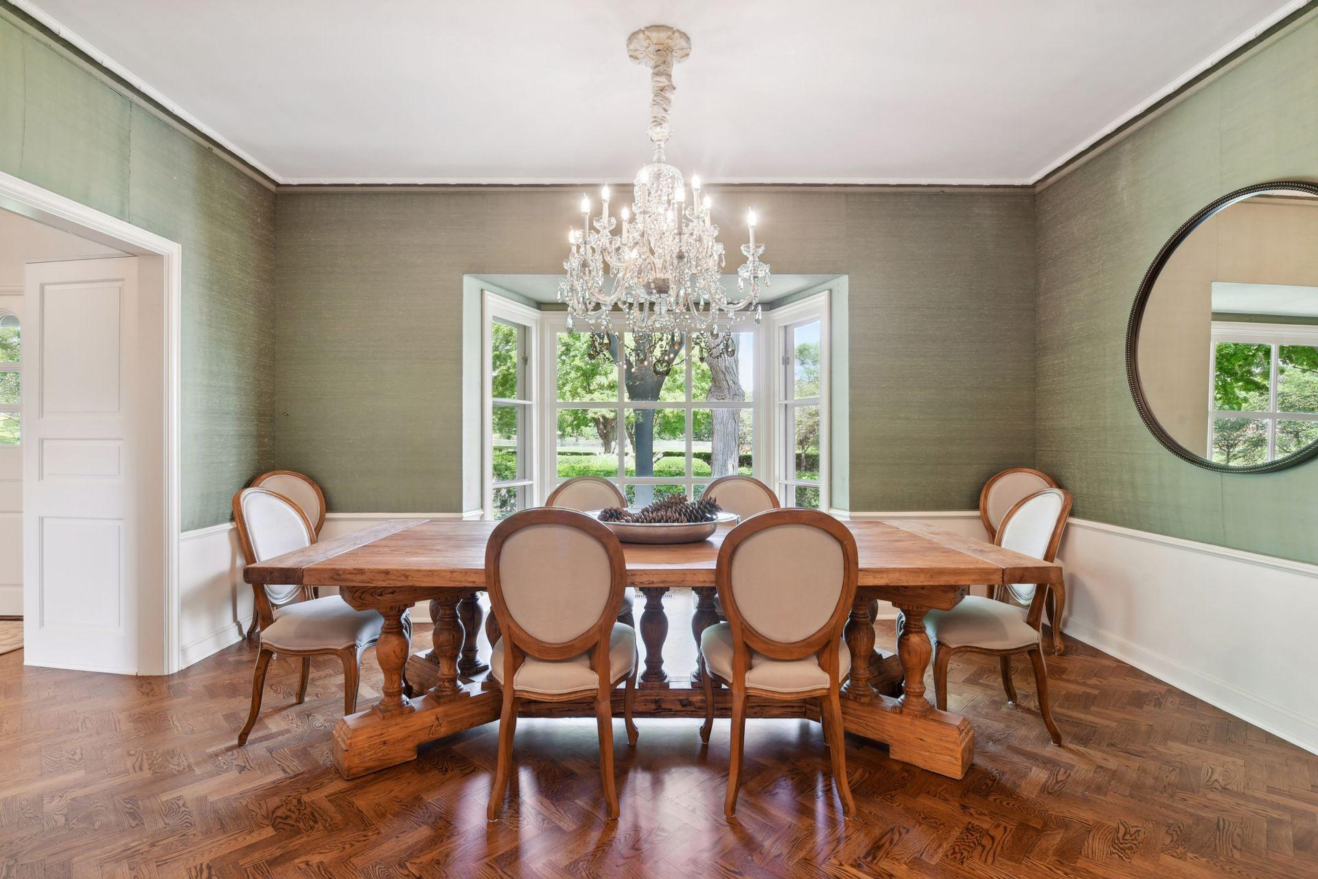 1482 Hunter Drive
