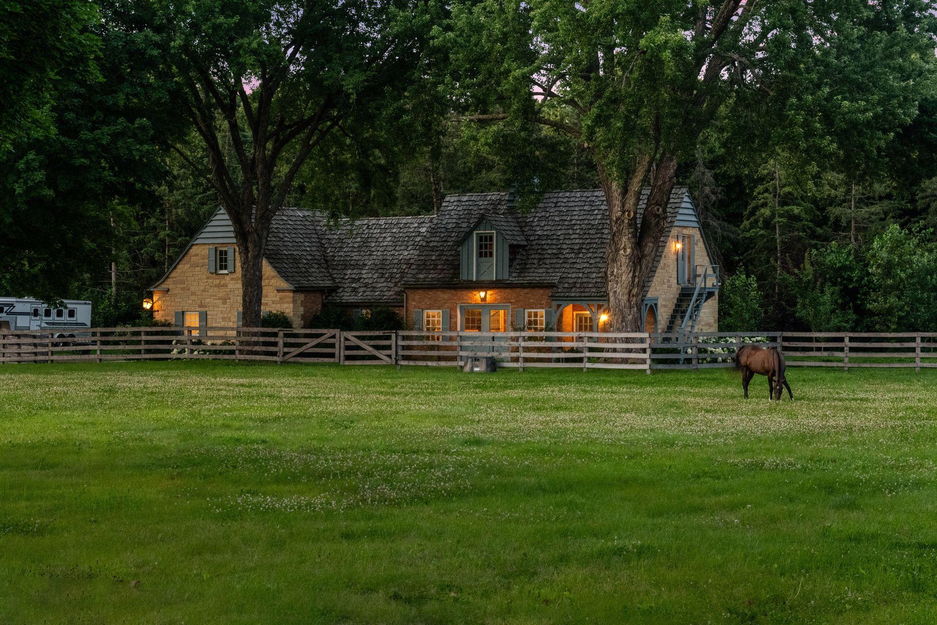1482 Hunter Drive