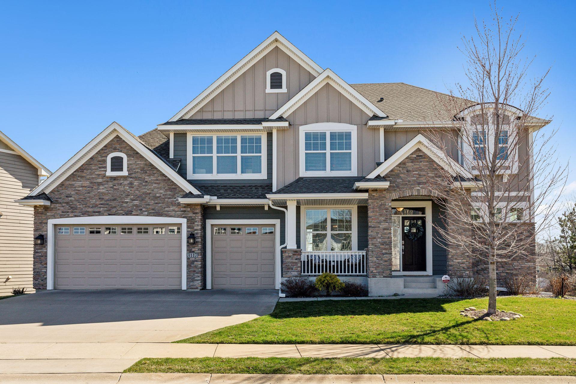 3117 Cypress Circle S