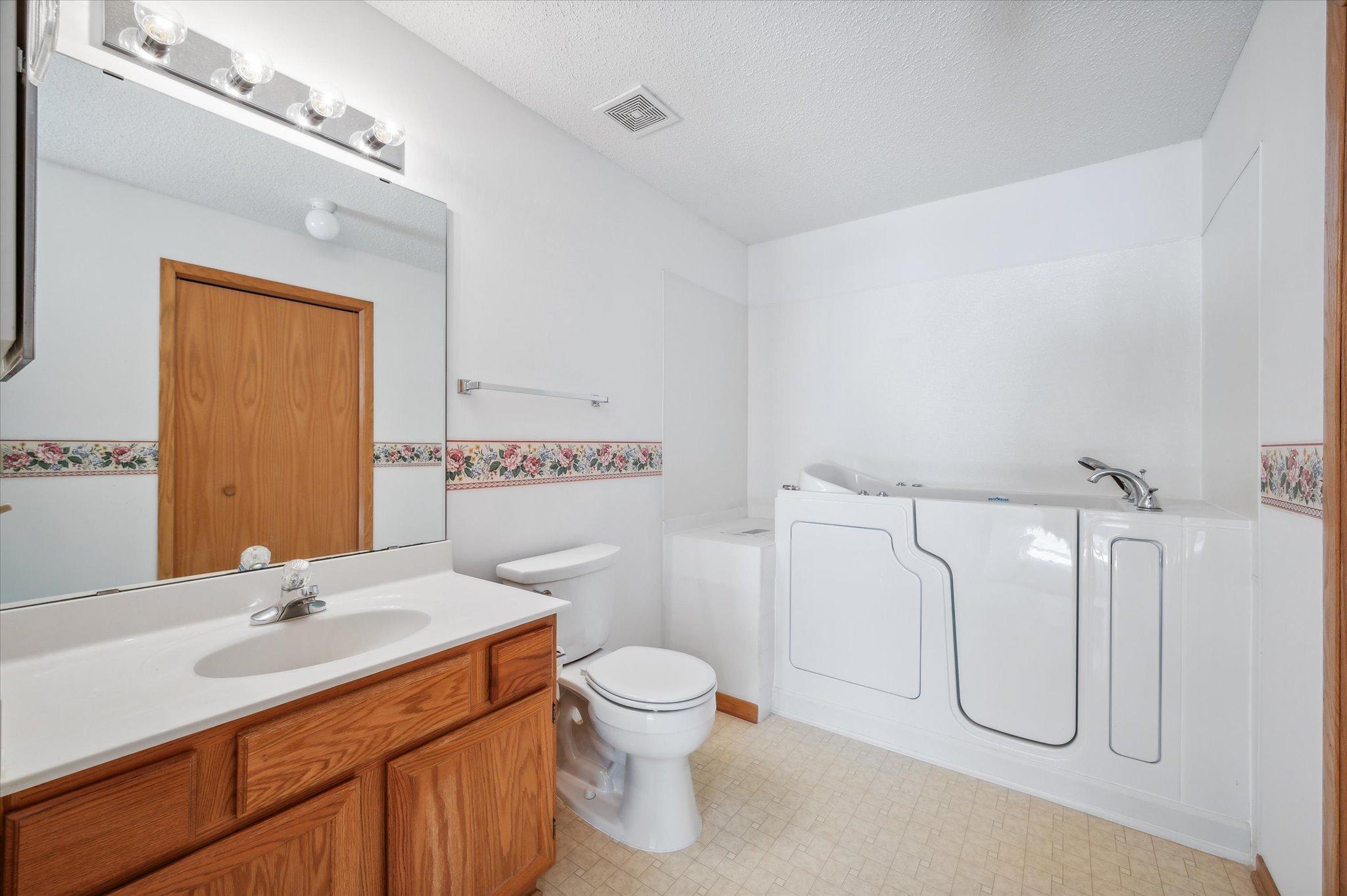 2786 87th Street E Unit: 18