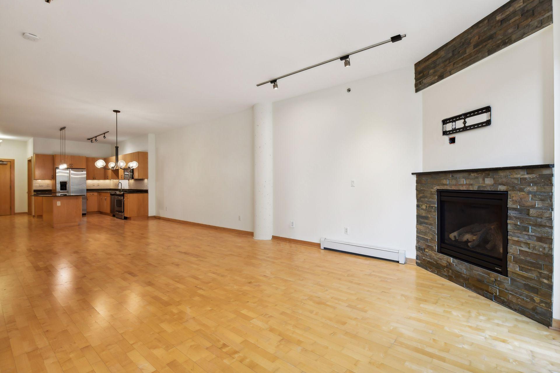 401 N 2nd Street Unit: 405