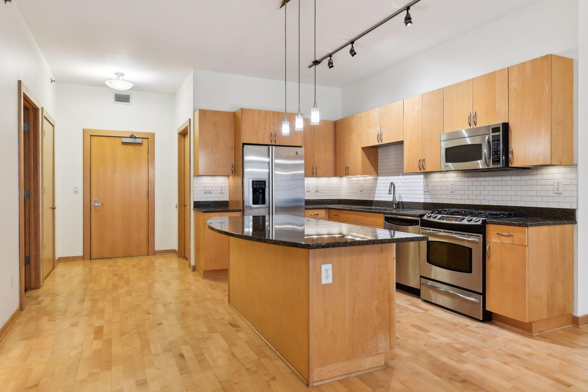 401 N 2nd Street Unit: 405