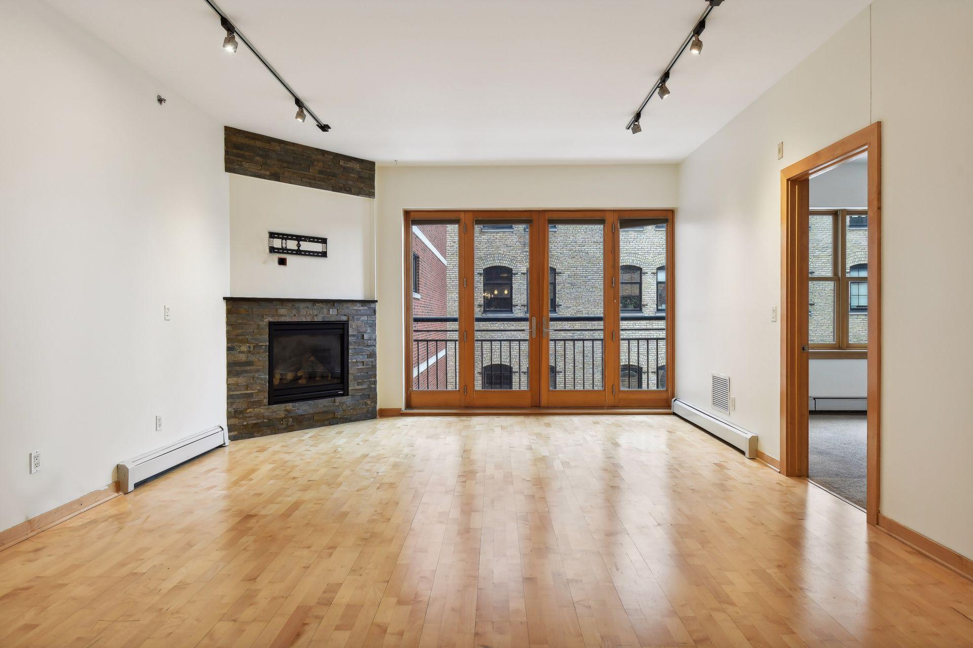 401 N 2nd Street Unit: 405