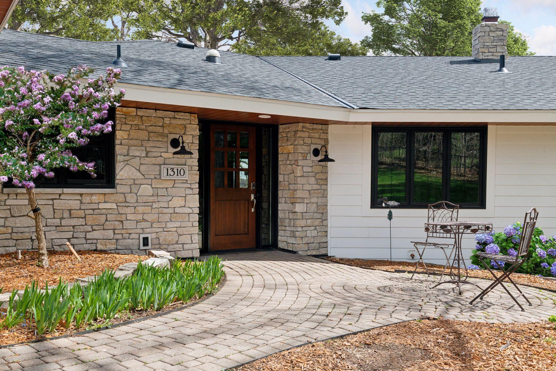 1310 Morningview Drive