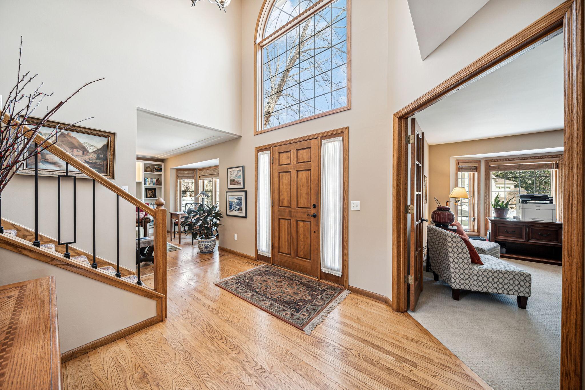 11142 Holland Circle