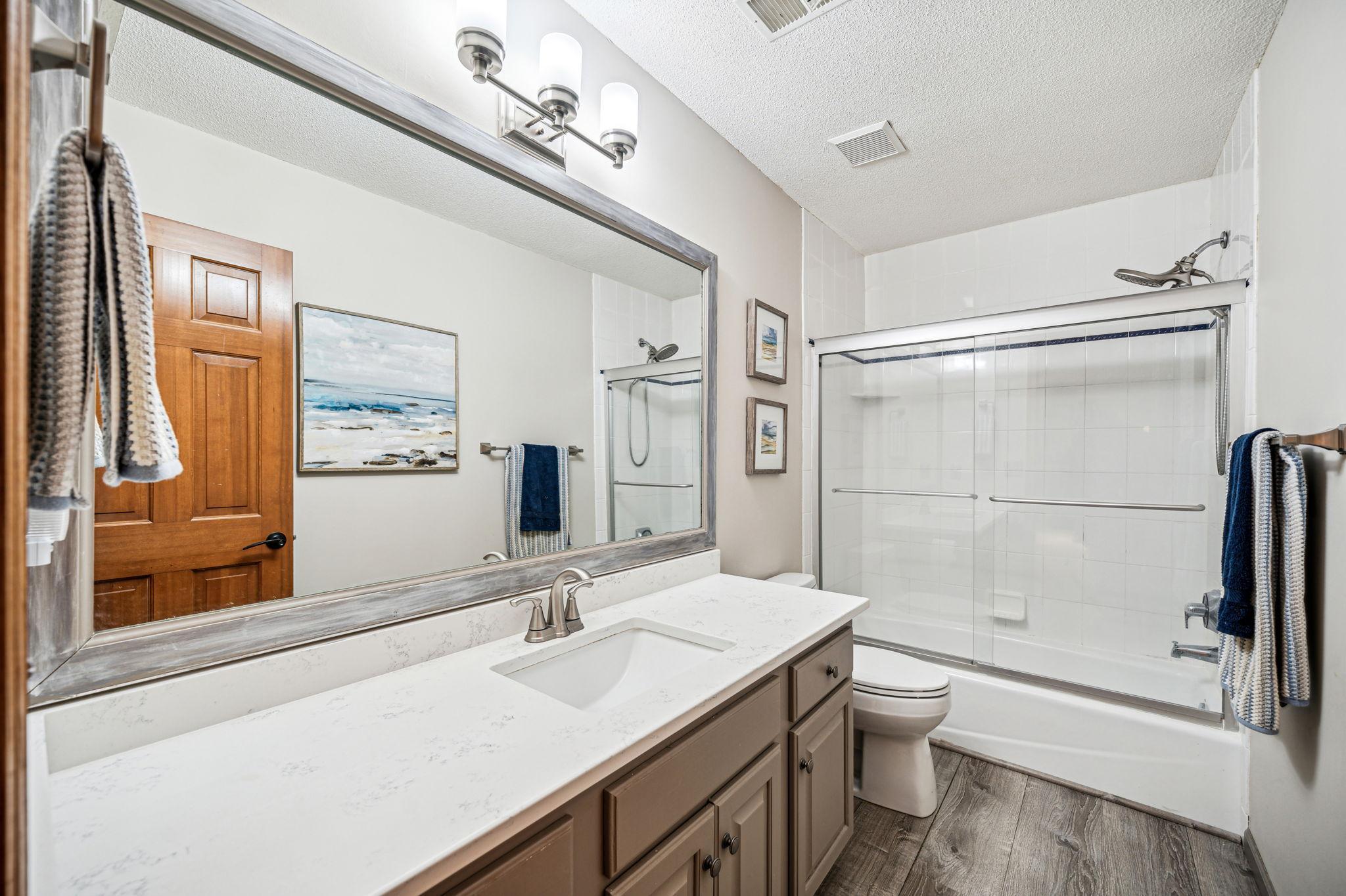 11142 Holland Circle