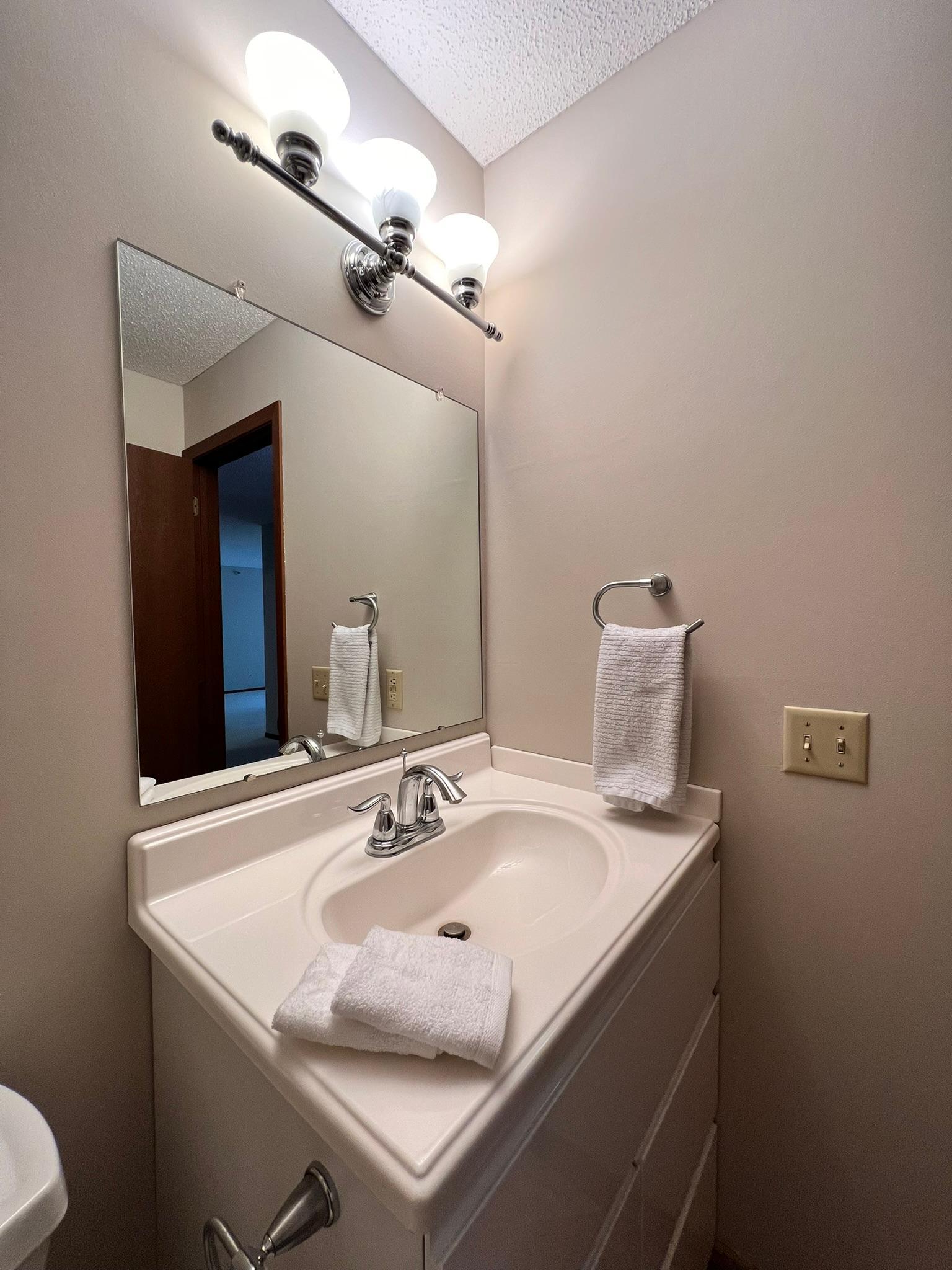 5643 Green Circle Drive Unit: 102