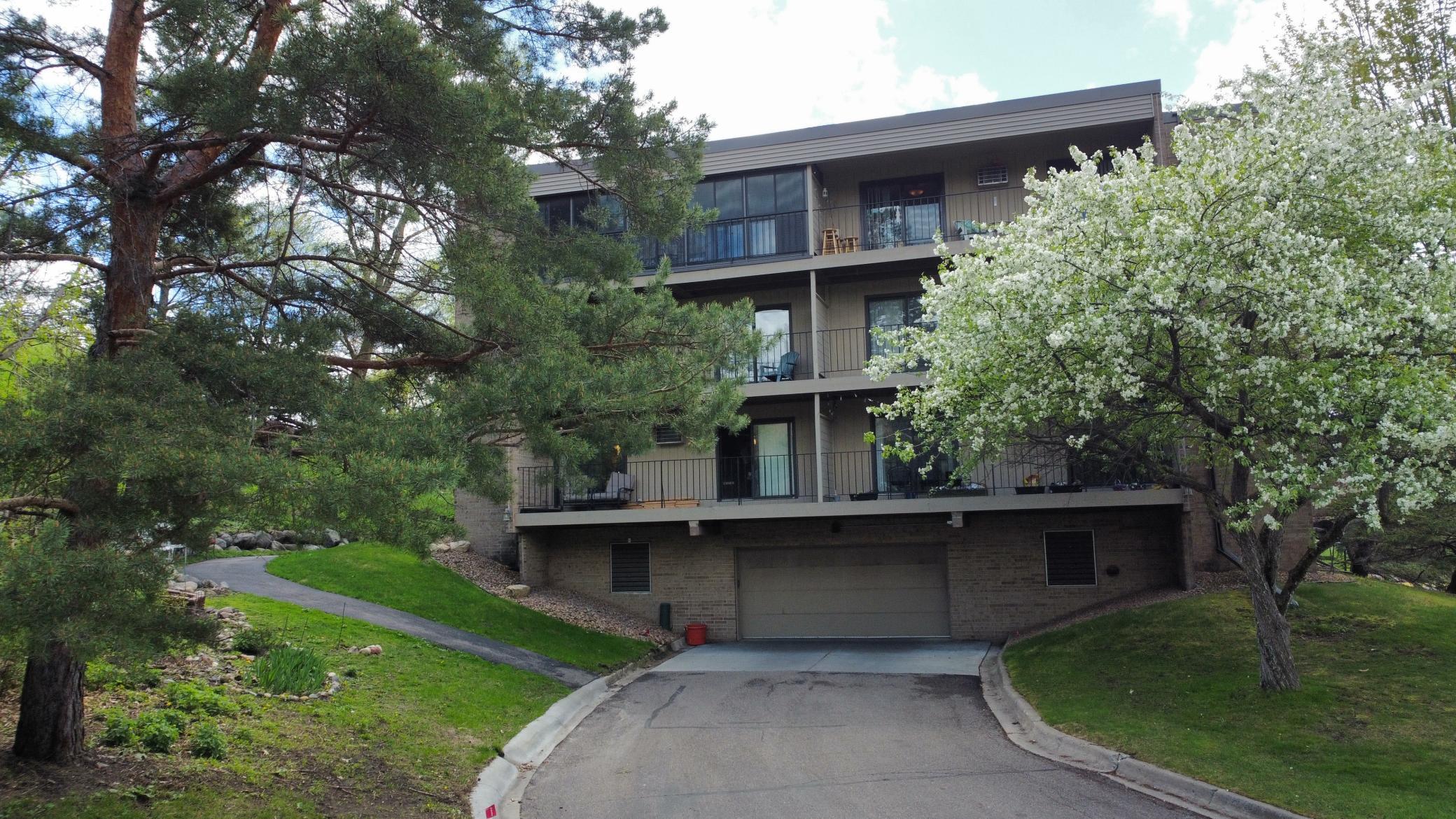 5643 Green Circle Drive Unit: 102