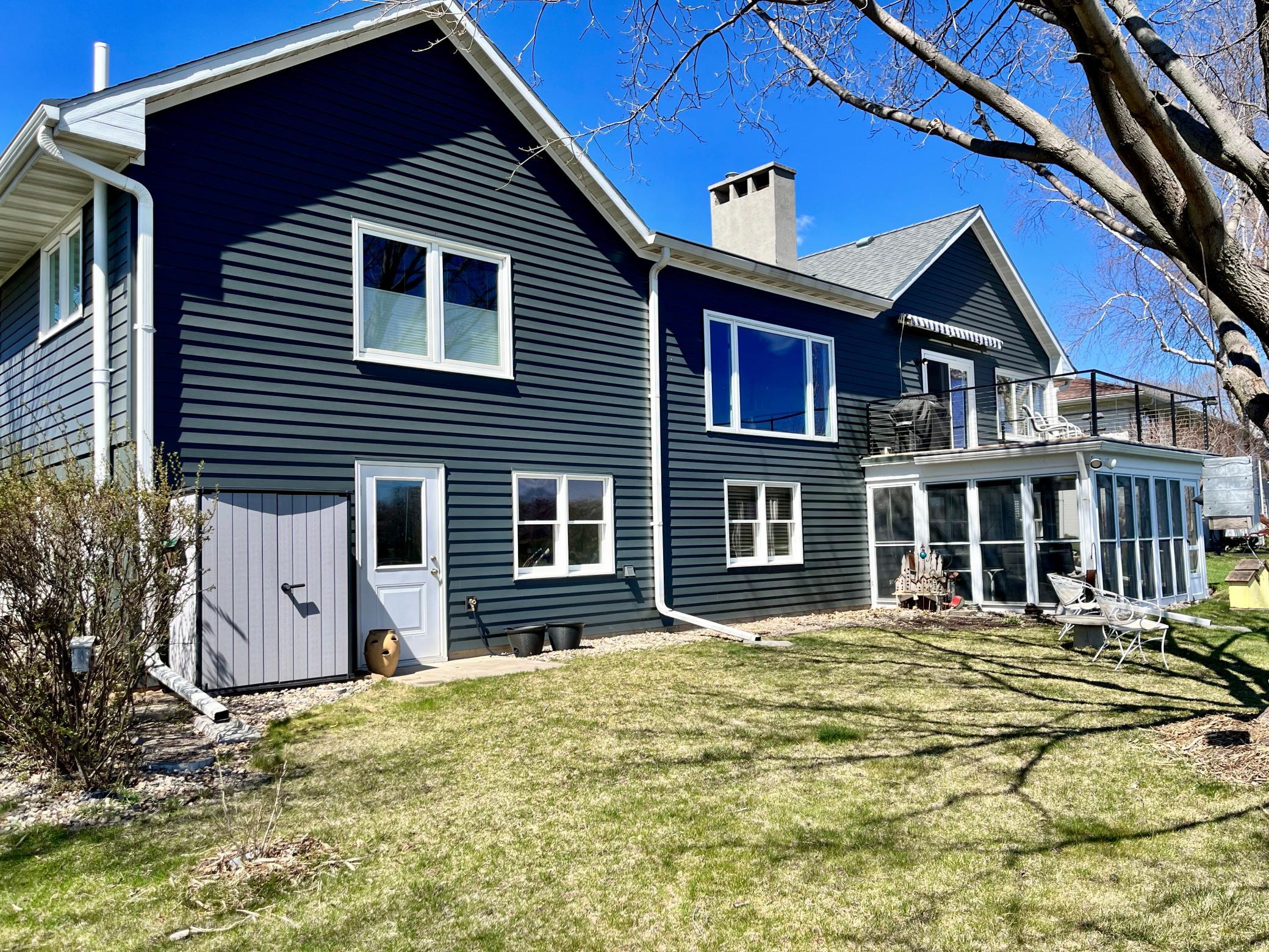 433 E Kings Road