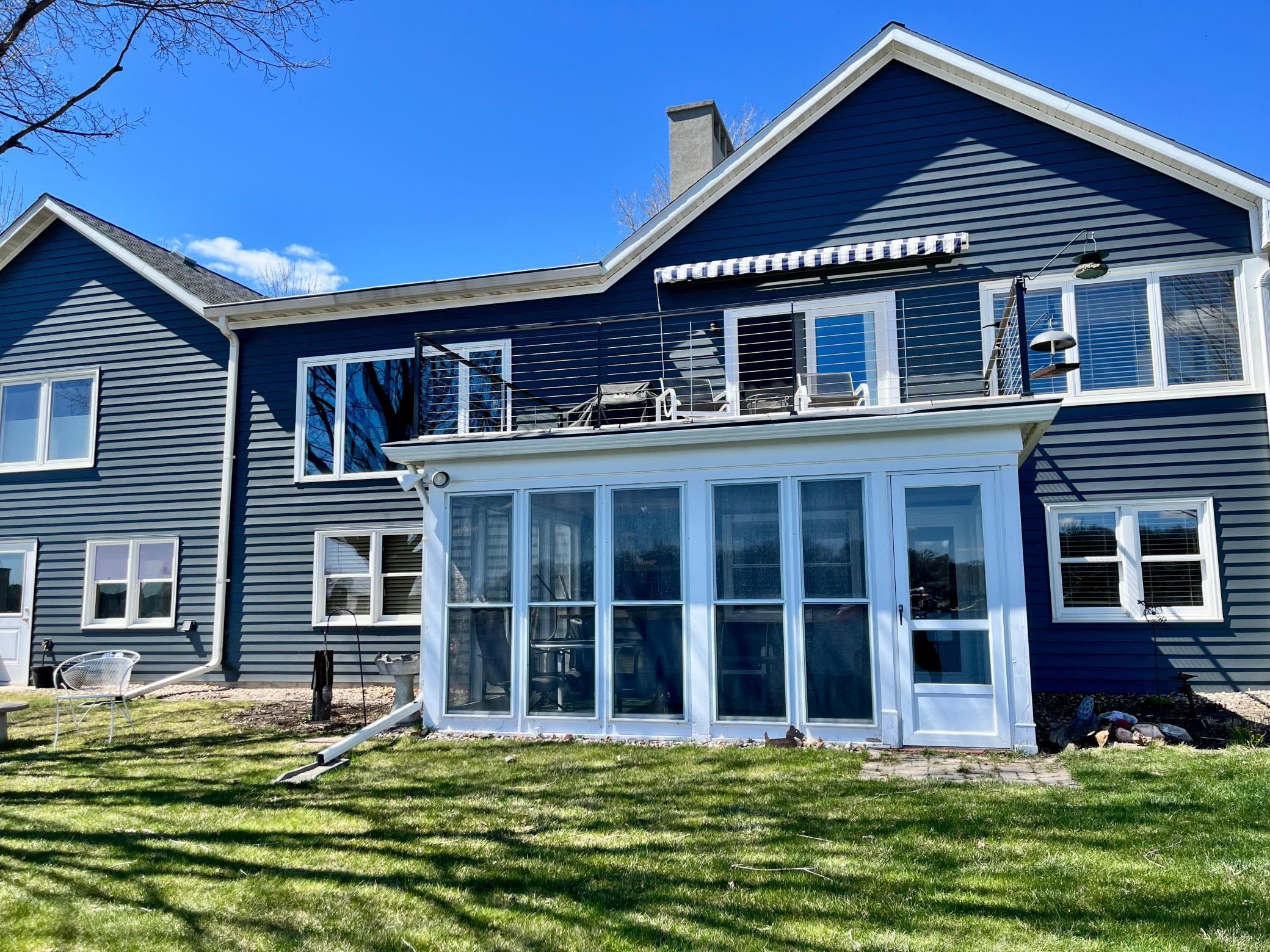 433 E Kings Road