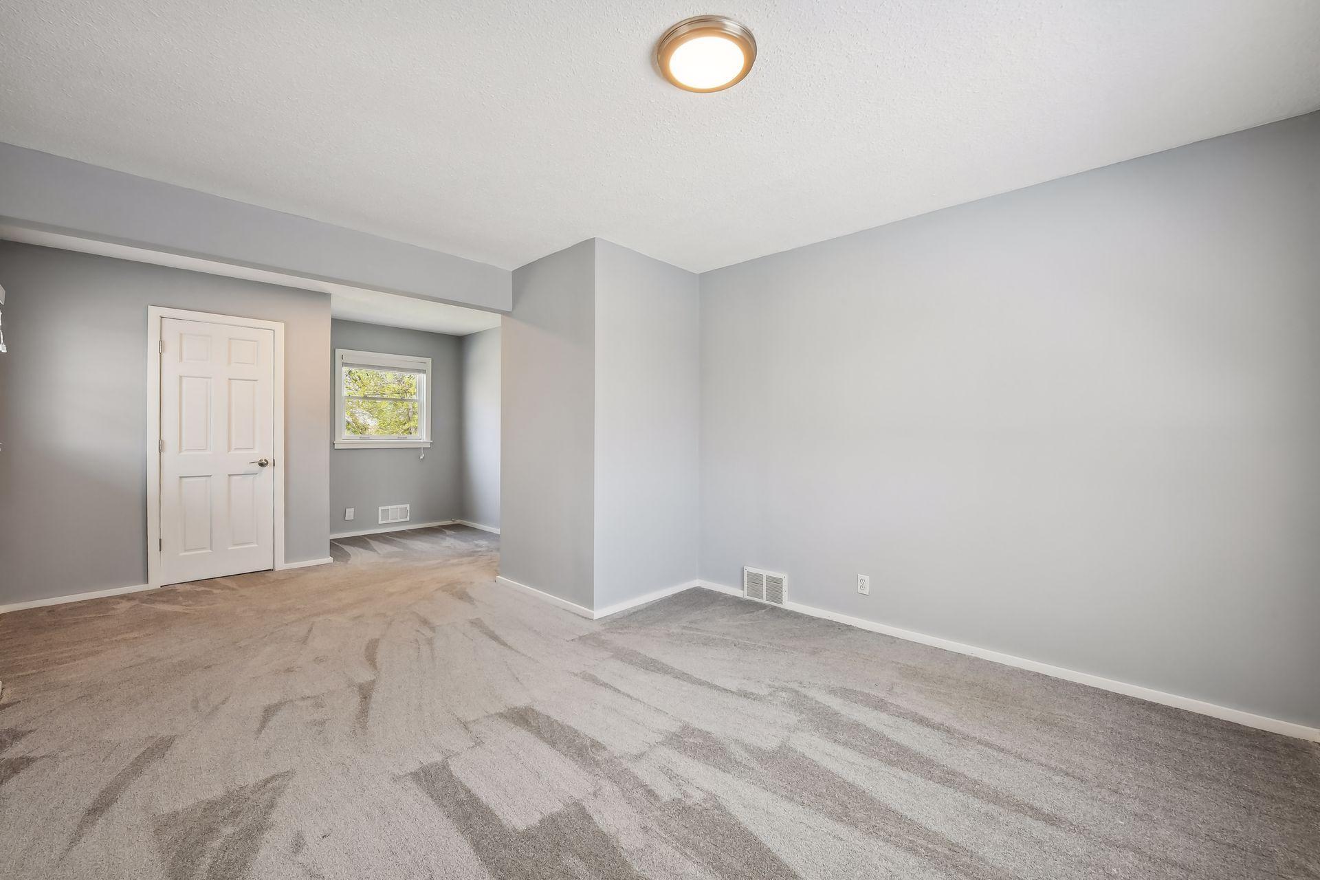 20 Interlachen Lane