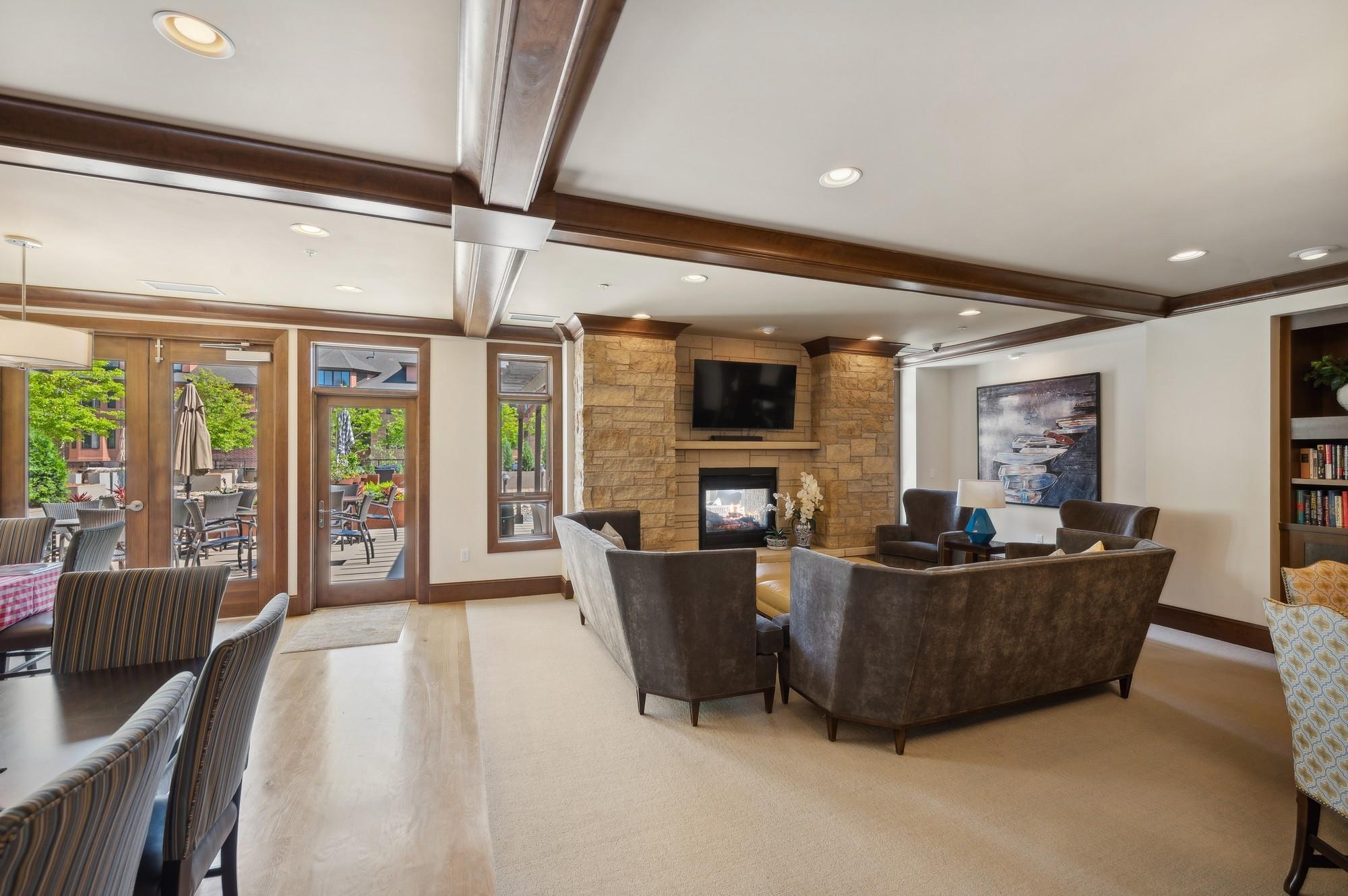 875 Lake Street N Unit: 309