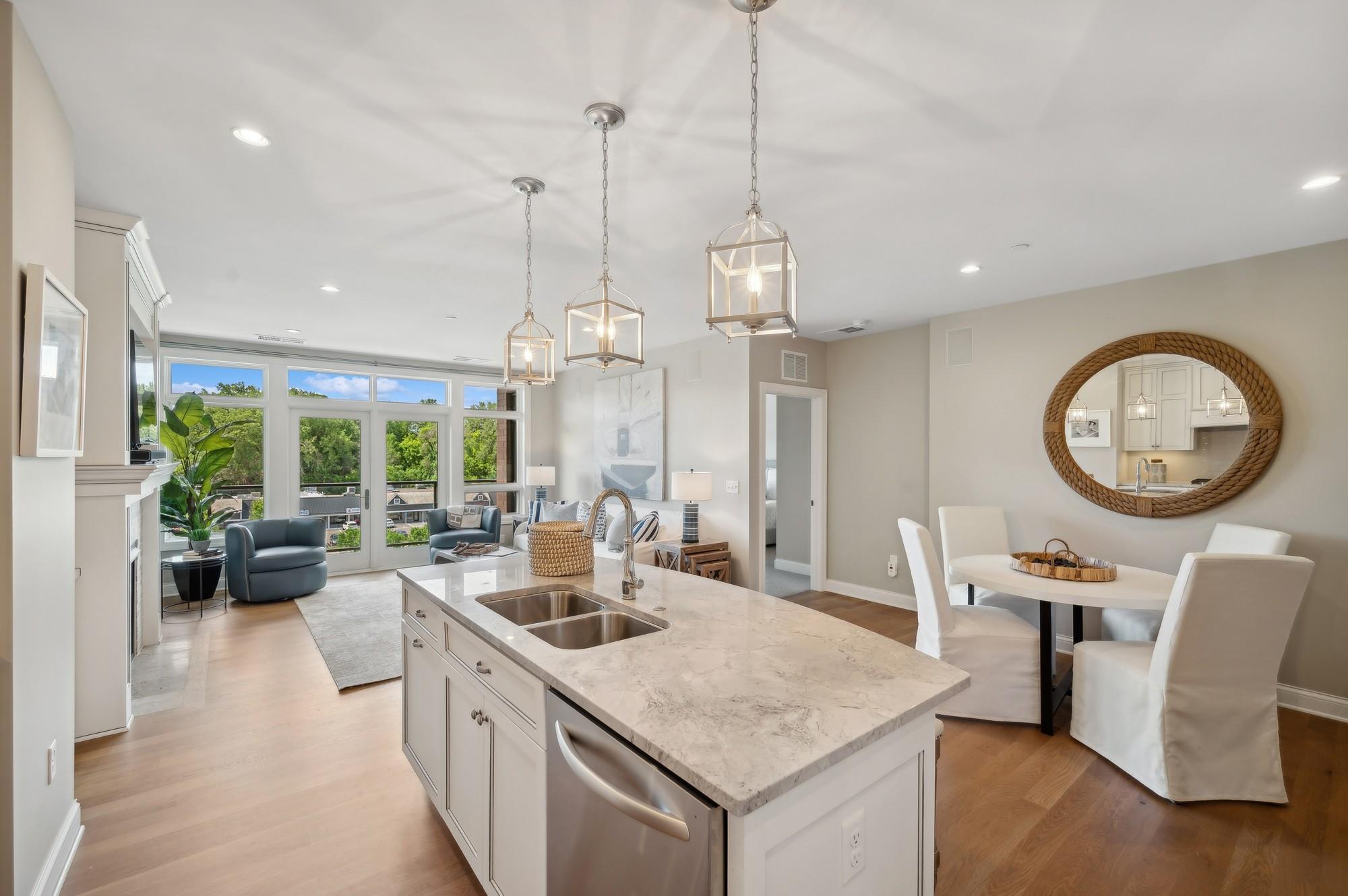 875 Lake Street N Unit: 309