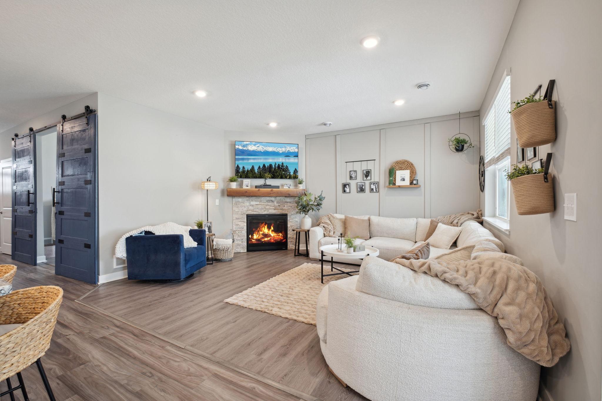 19330 Grass Lake Trail