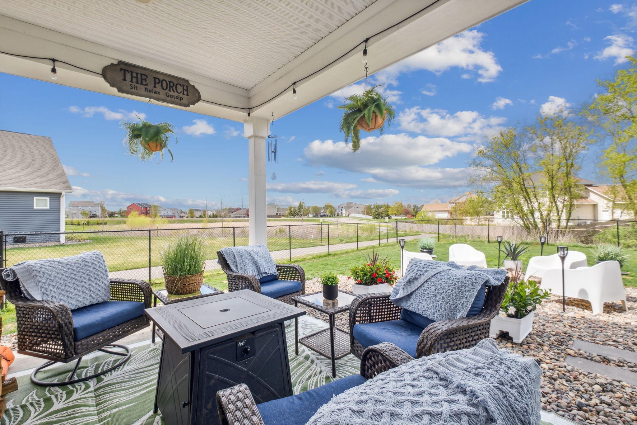 19330 Grass Lake Trail