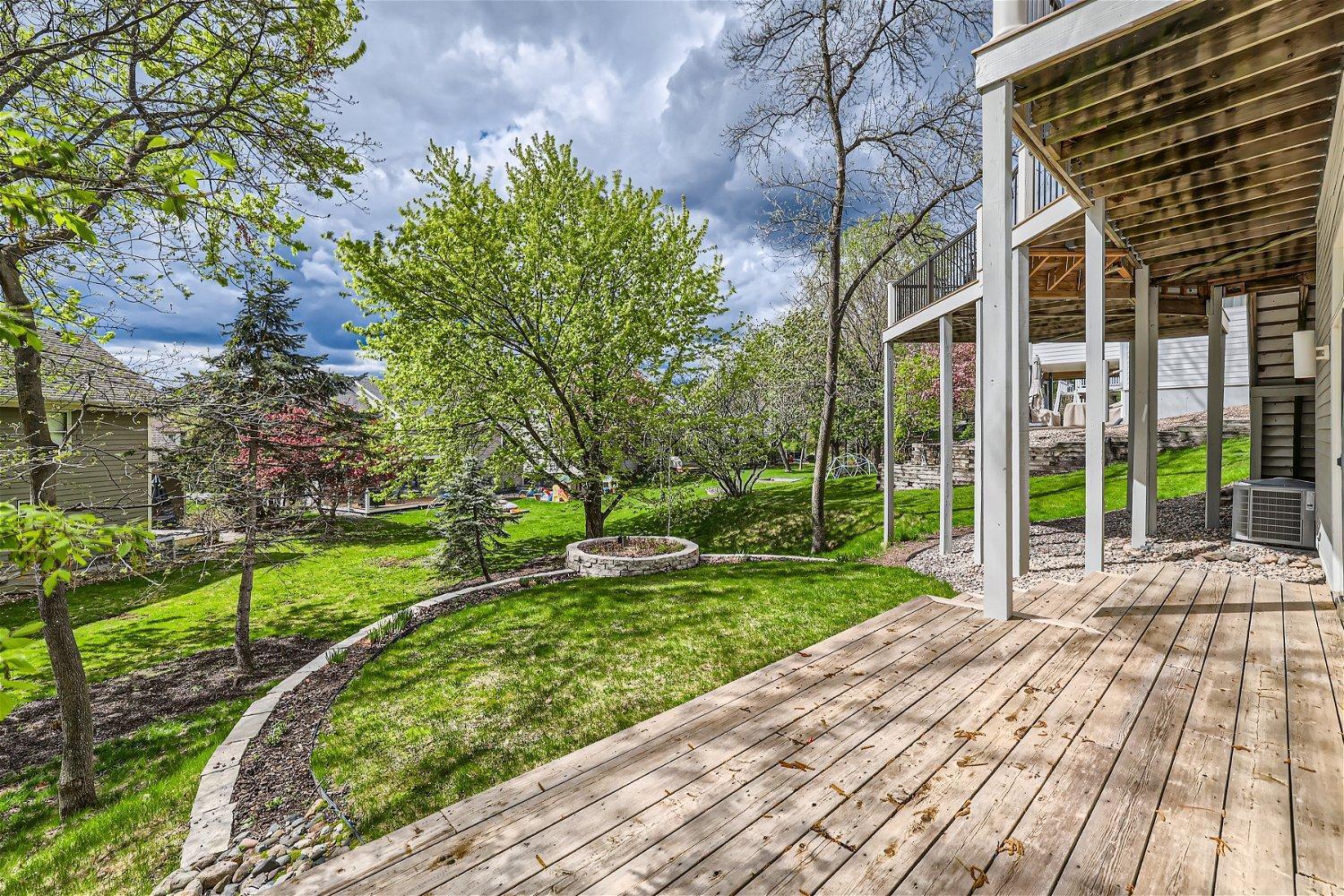 6782 Woodland Drive
