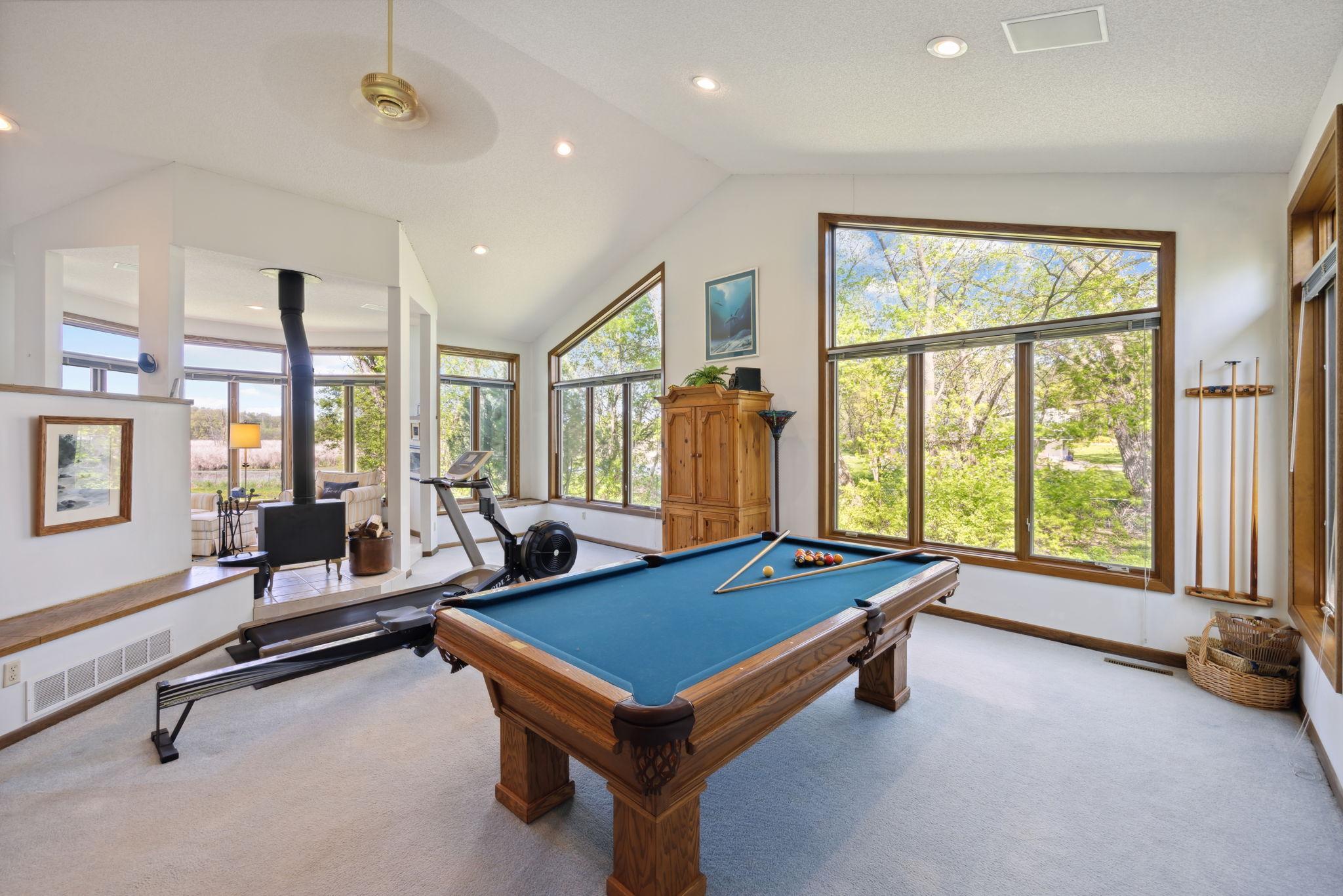 2935 Lindgren Lane