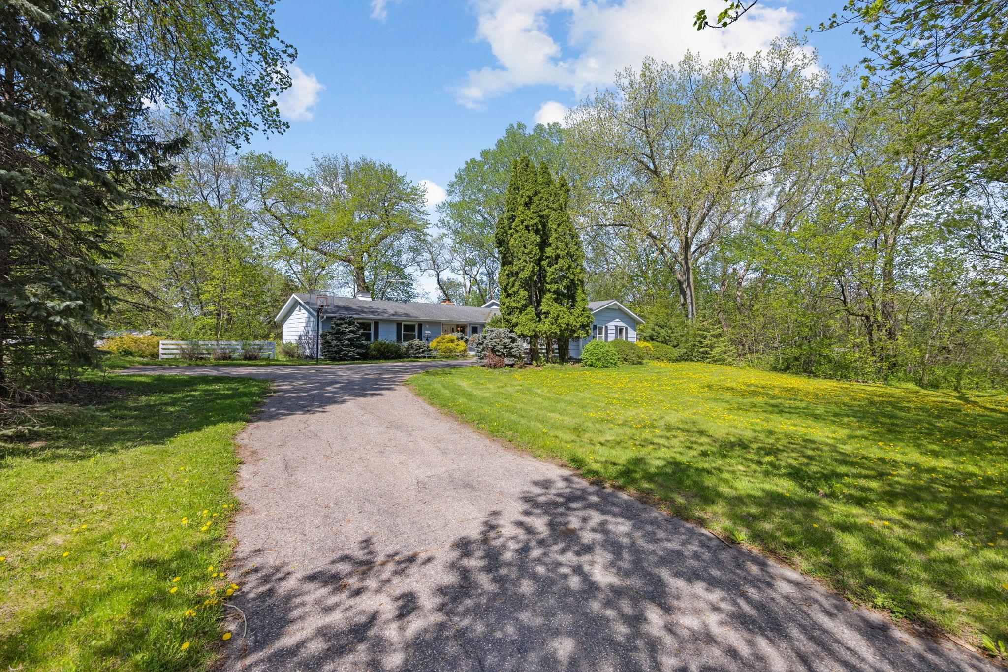 2935 Lindgren Lane