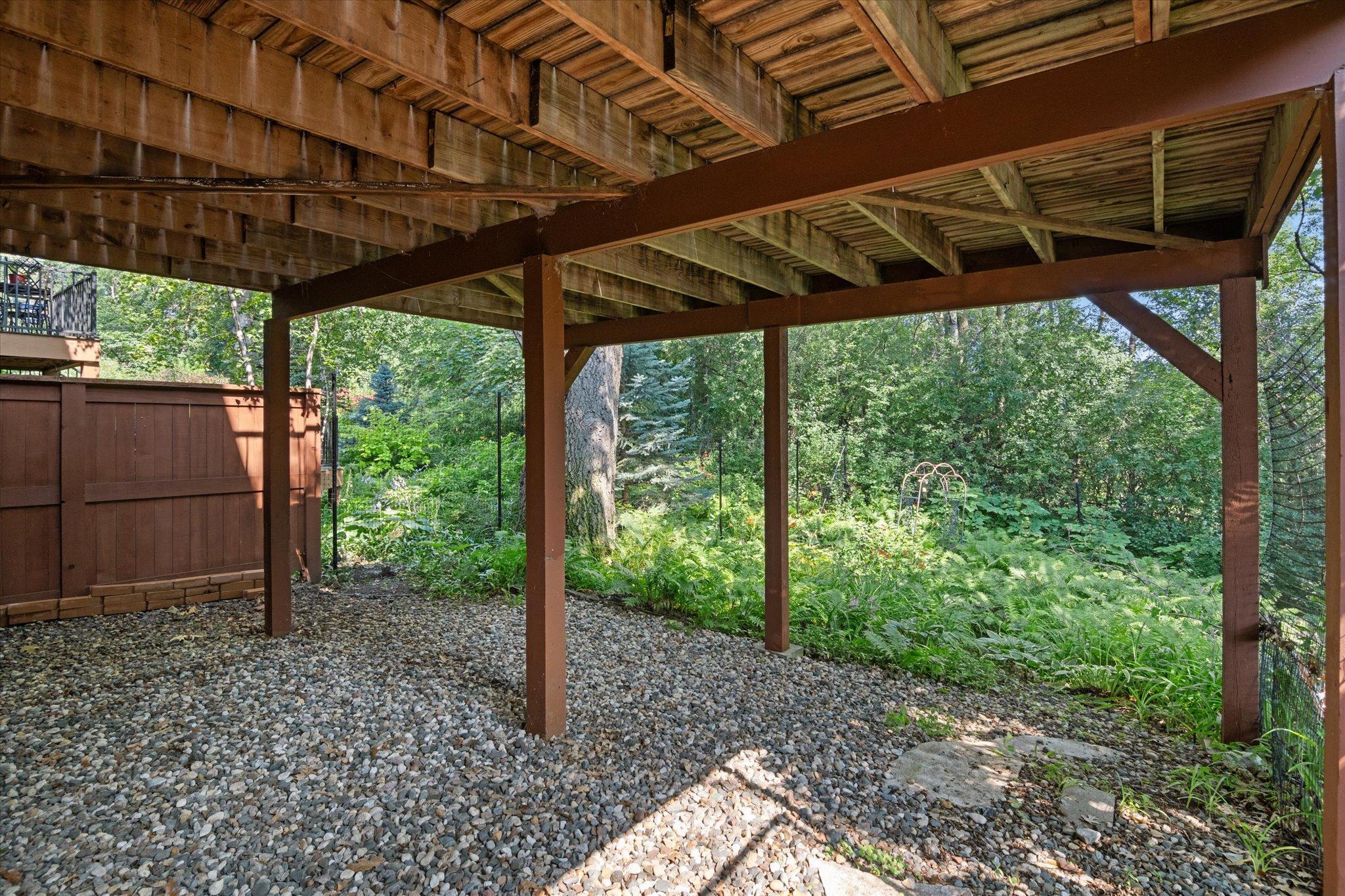 2400 Robin Oak Ridge