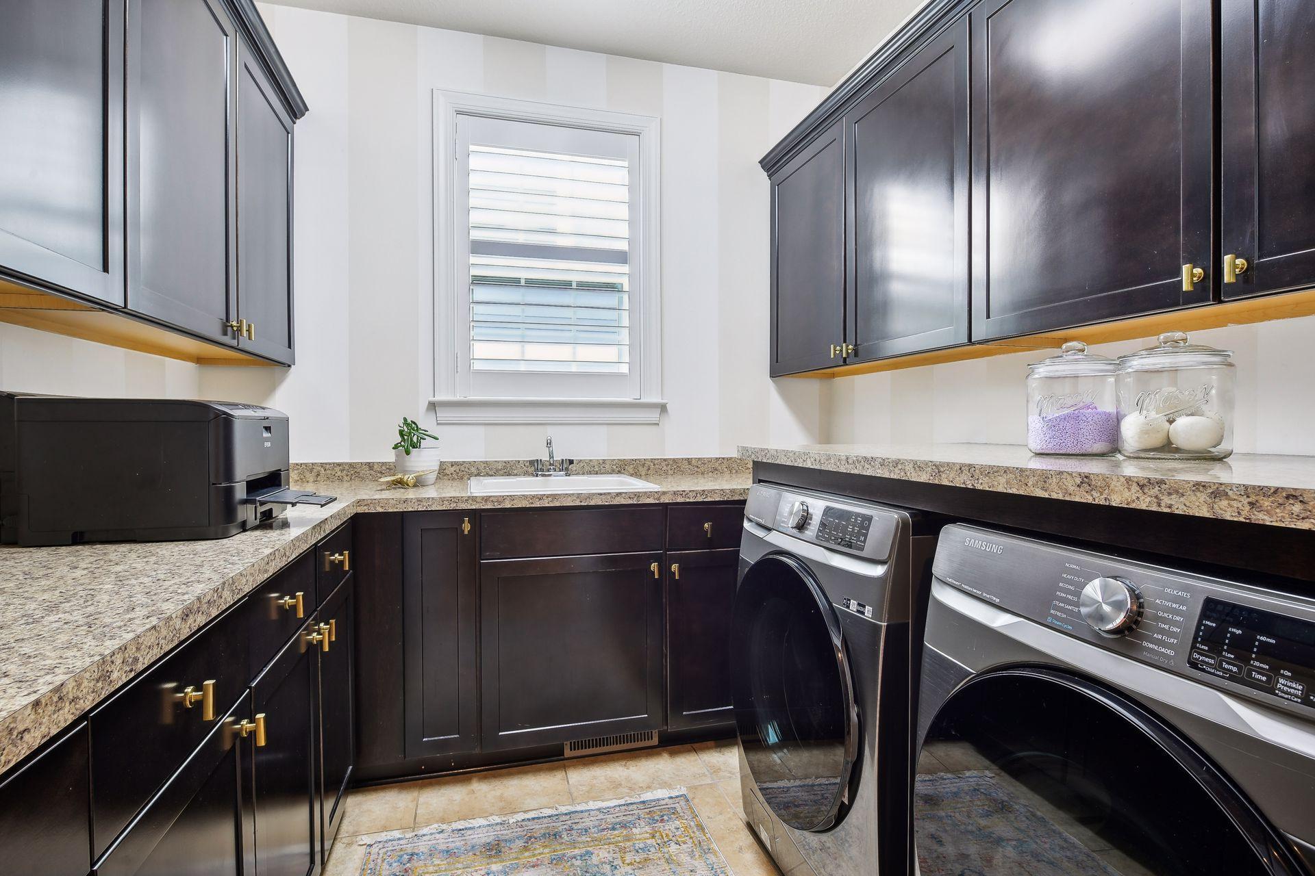 5460 Yellowstone Trail