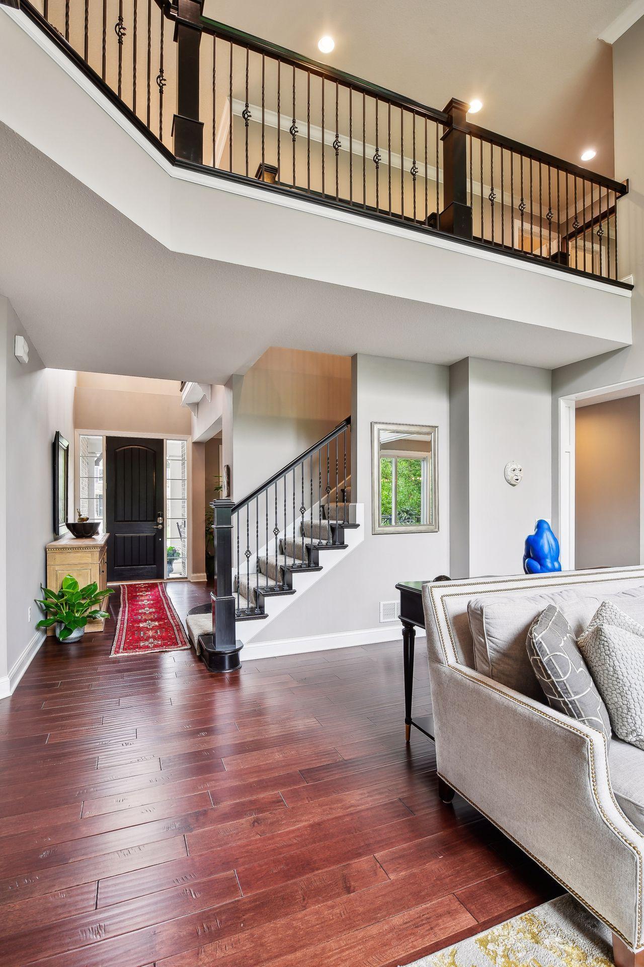 5460 Yellowstone Trail