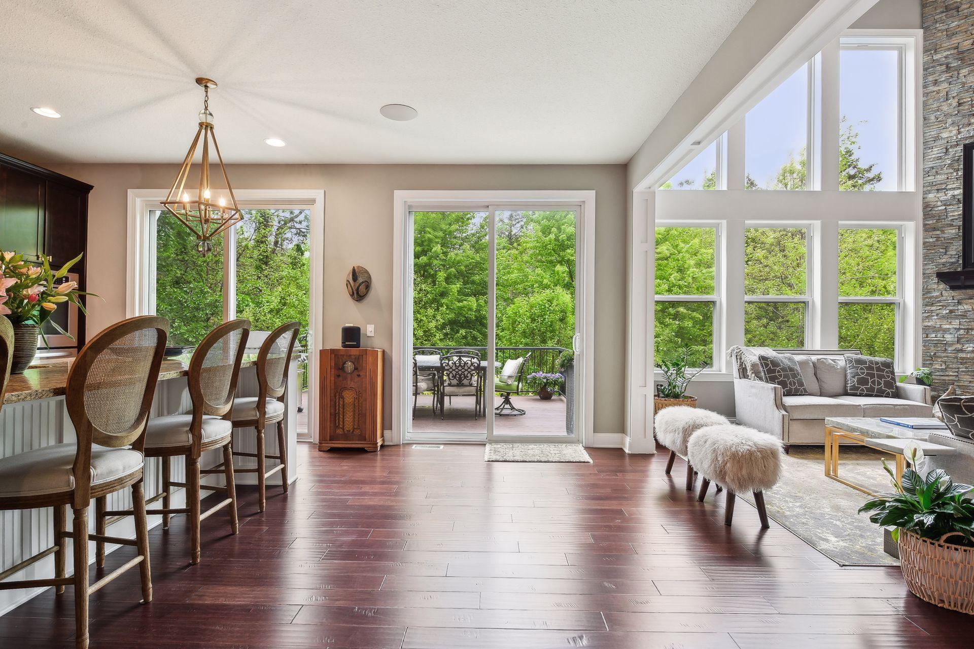 5460 Yellowstone Trail