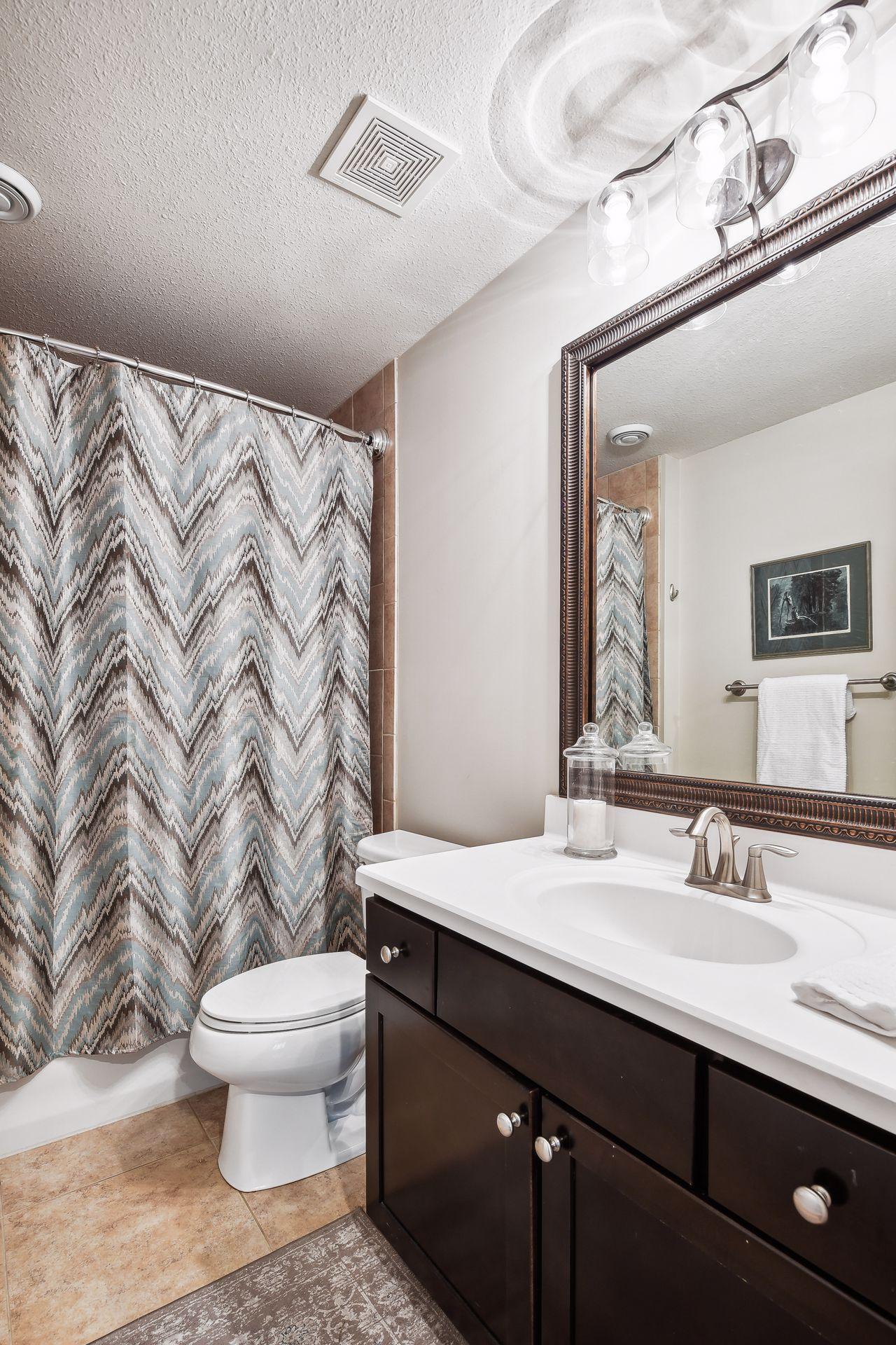 5460 Yellowstone Trail