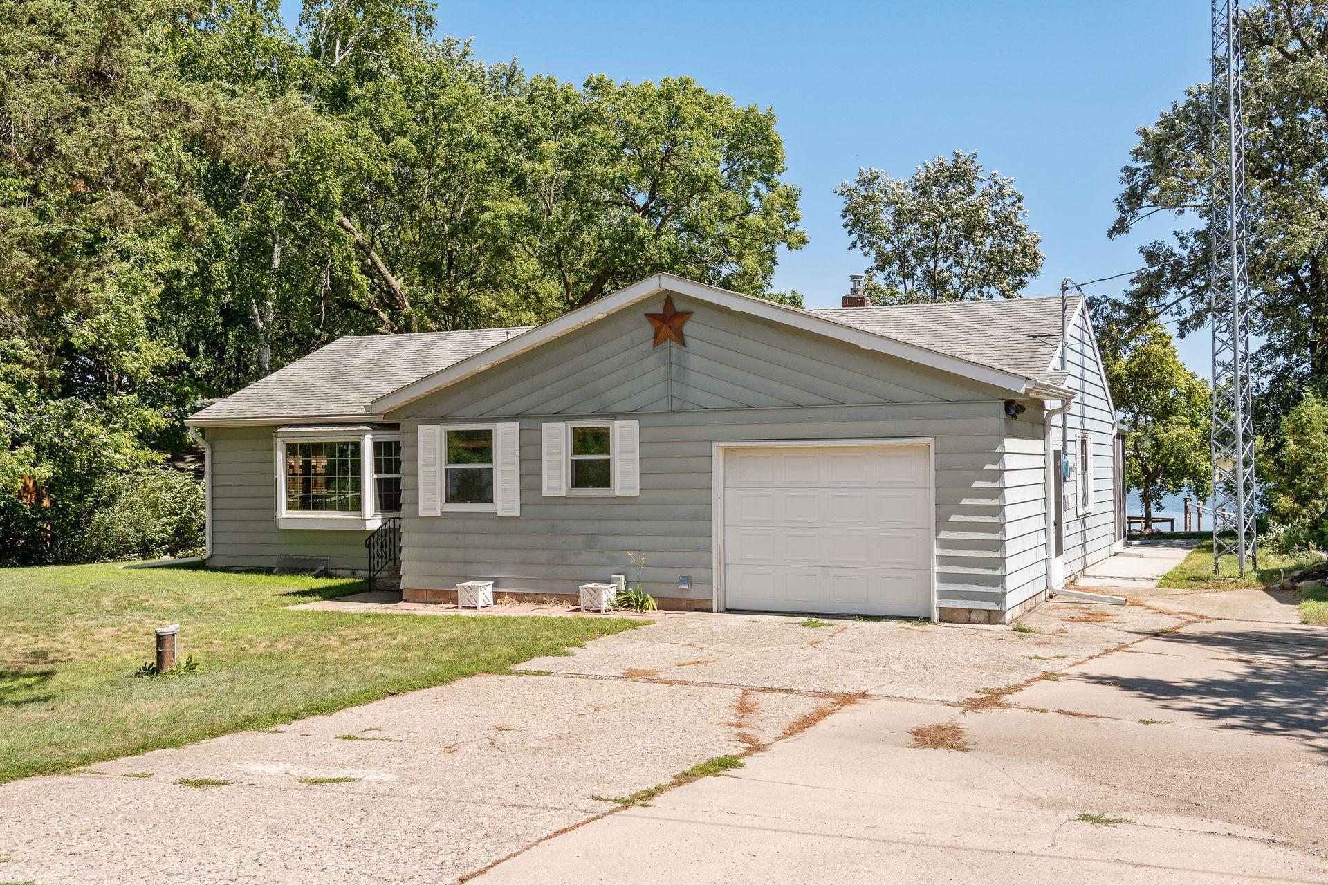 16353 Knaus Lake Circle