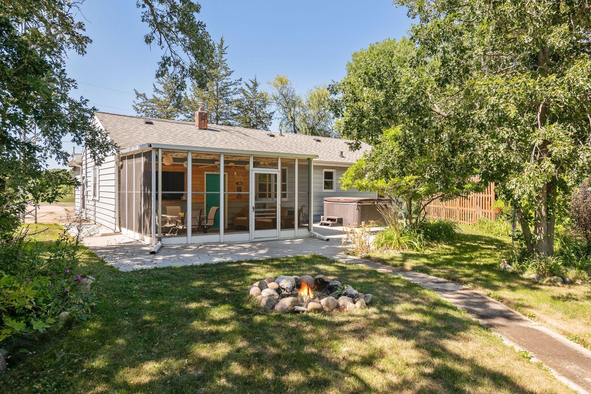16353 Knaus Lake Circle
