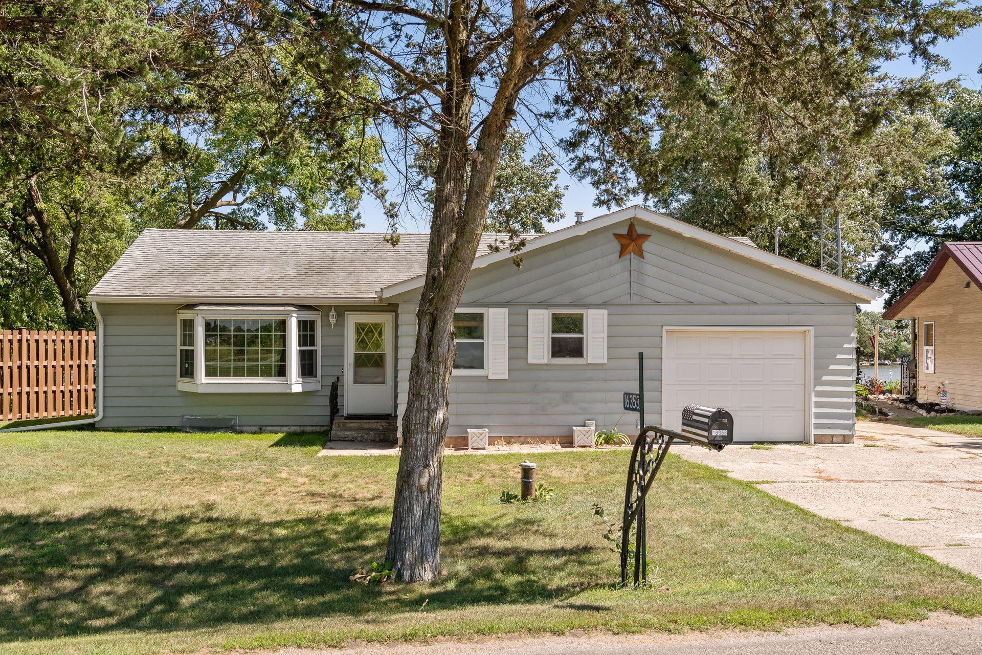 16353 Knaus Lake Circle
