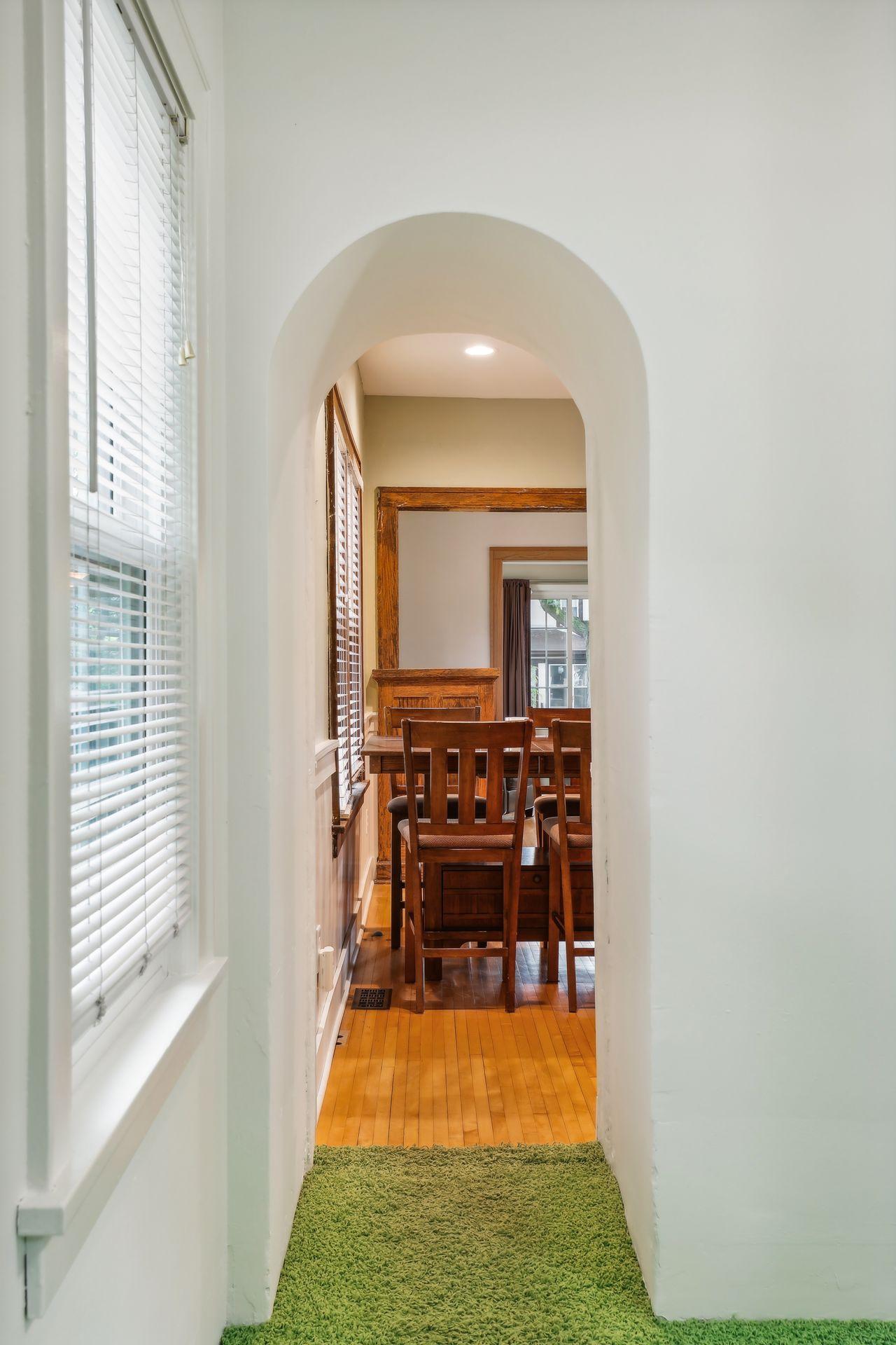 1710 Grand Street NE