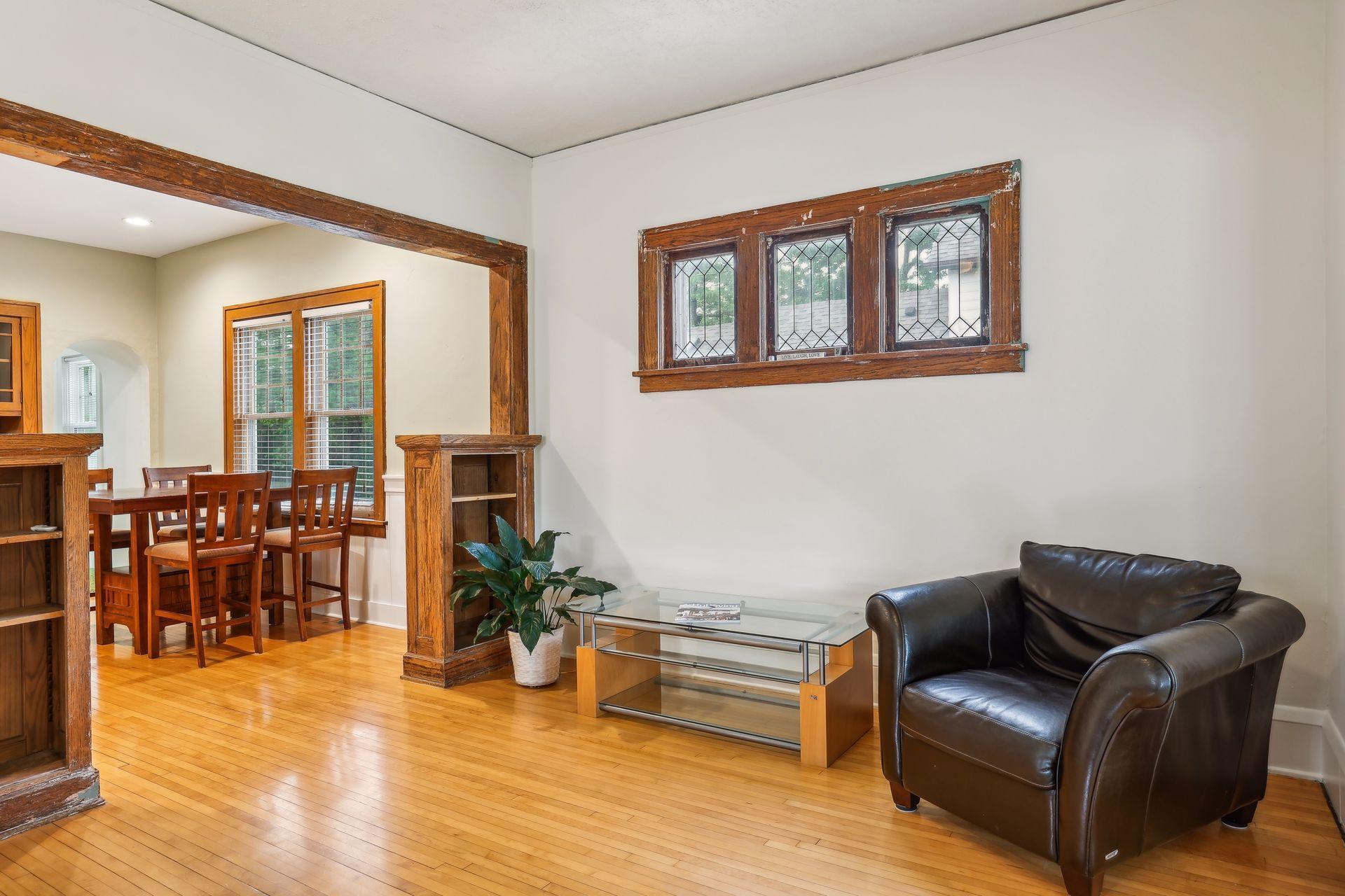 1710 Grand Street NE