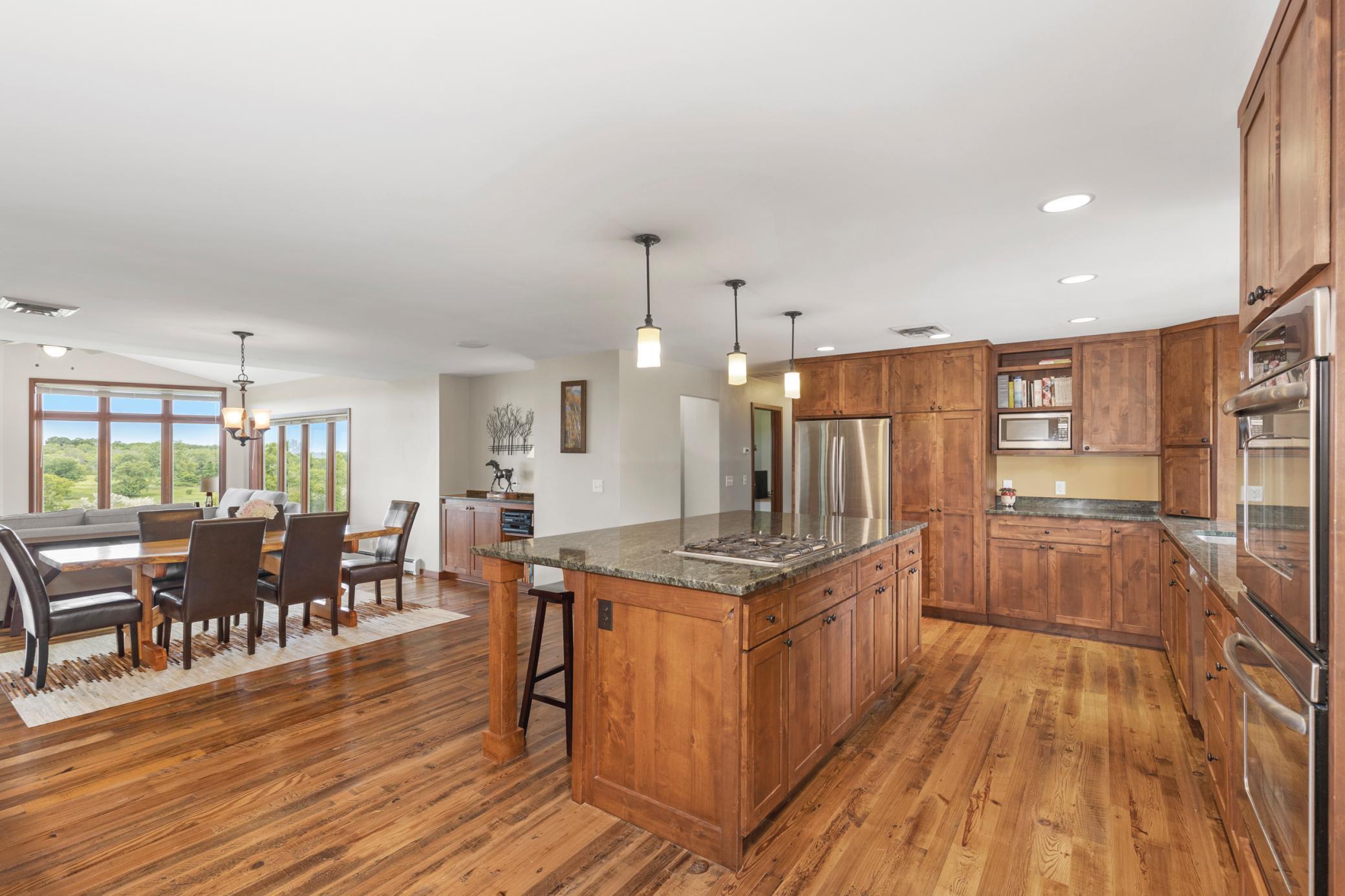 1442 Homestead Trail
