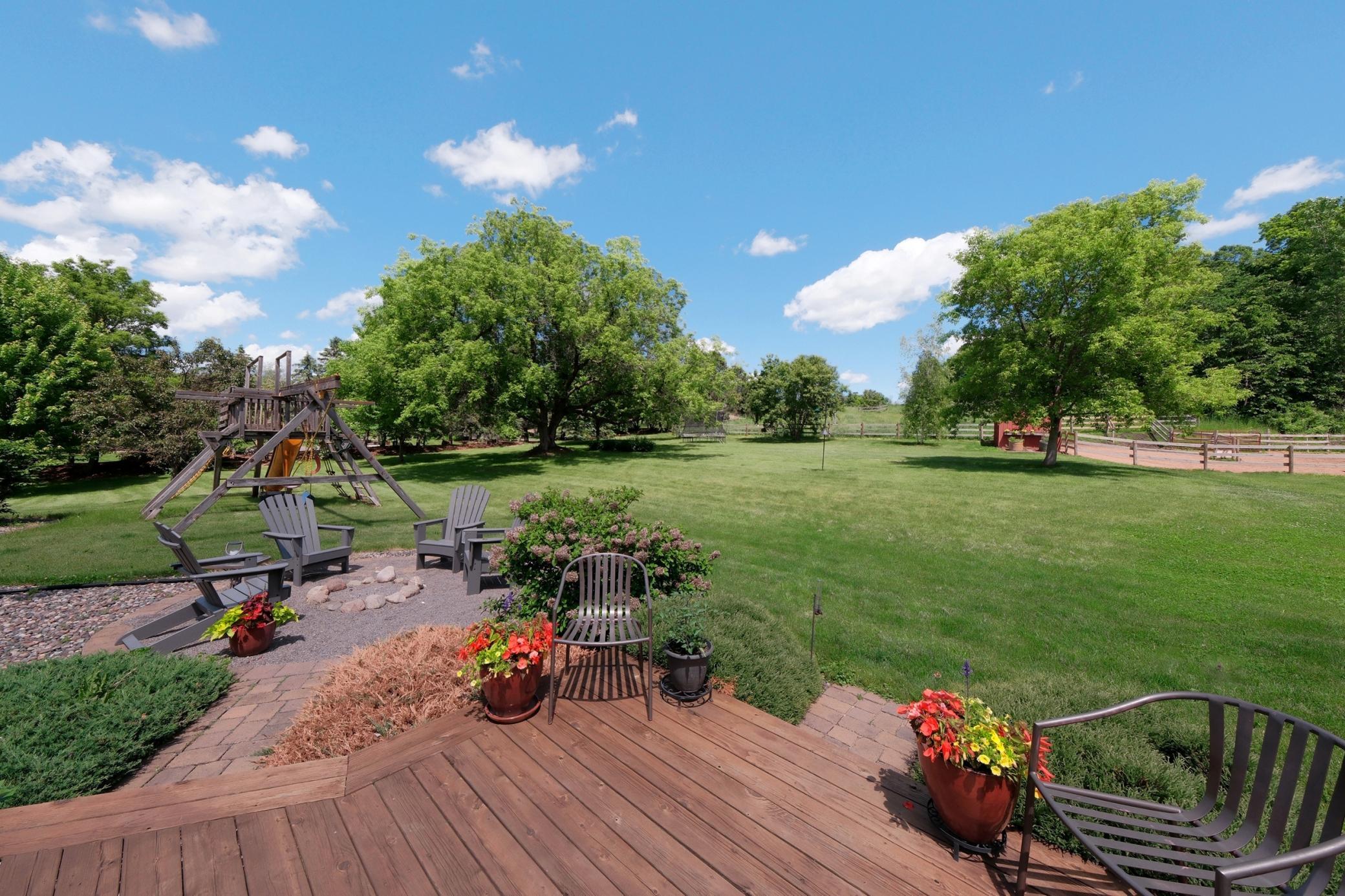1442 Homestead Trail