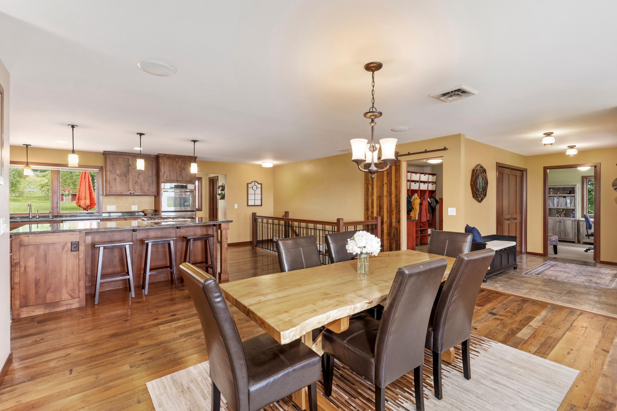1442 Homestead Trail