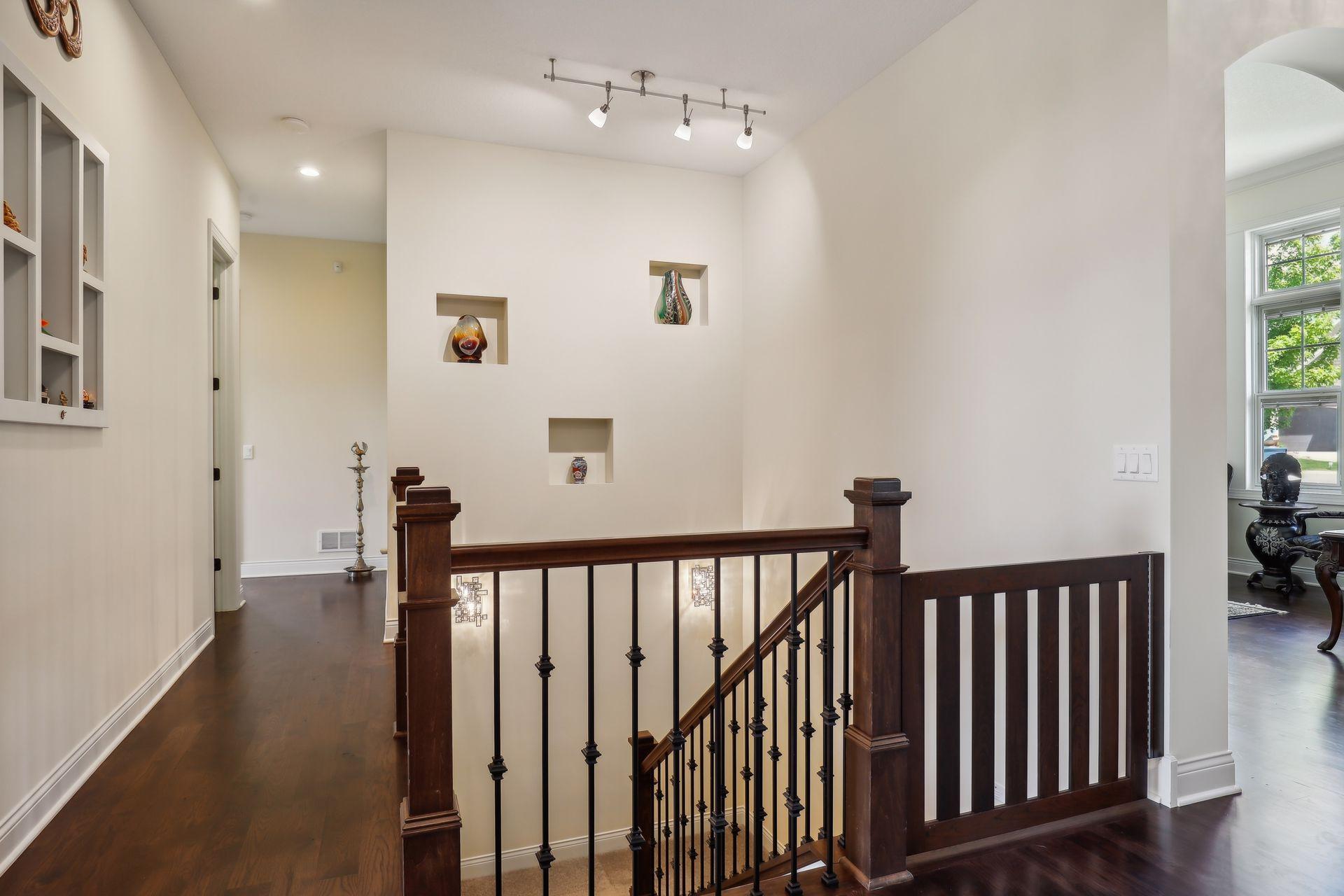 5705 Zanzibar Court N