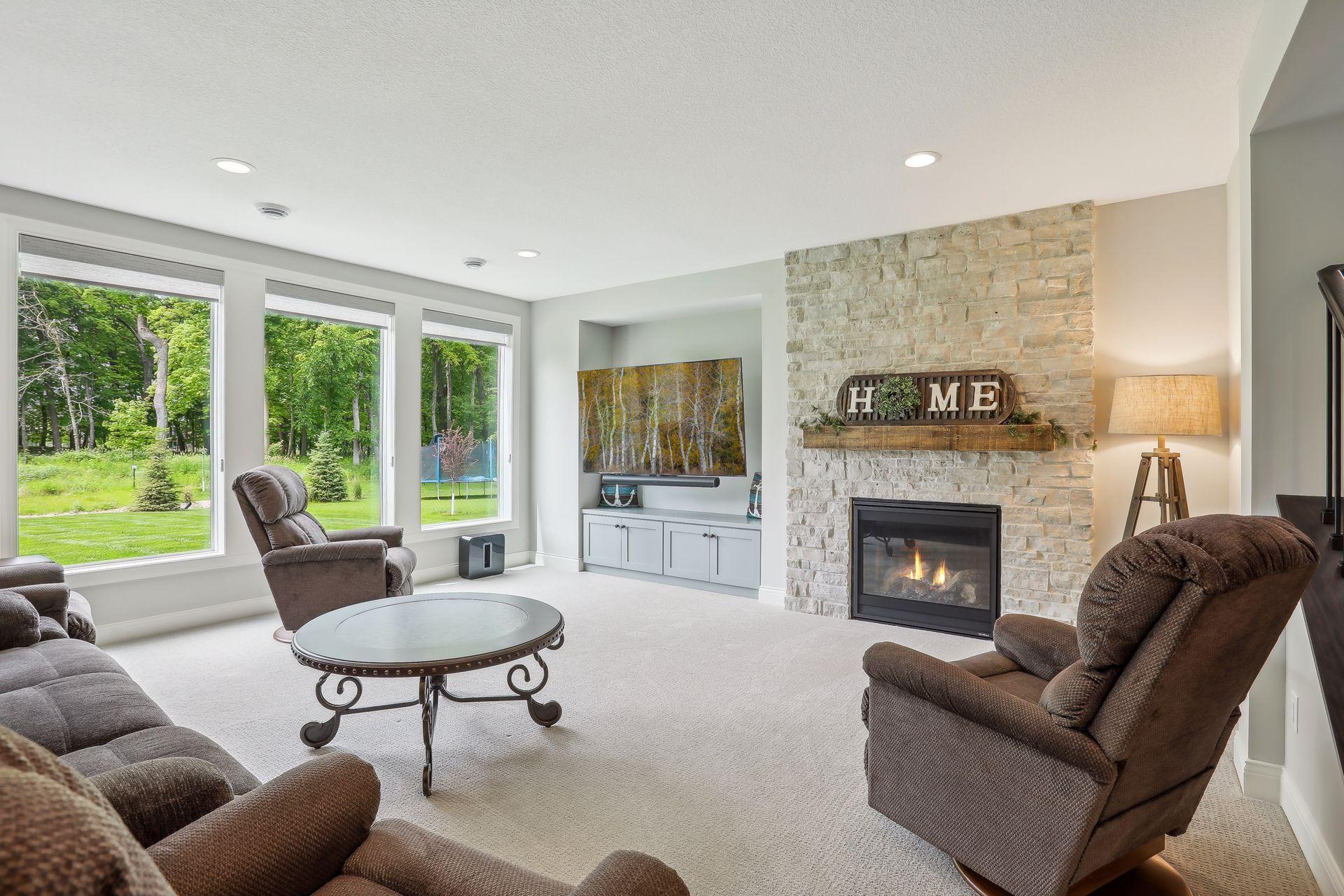 4249 Halstead Bay Alcove